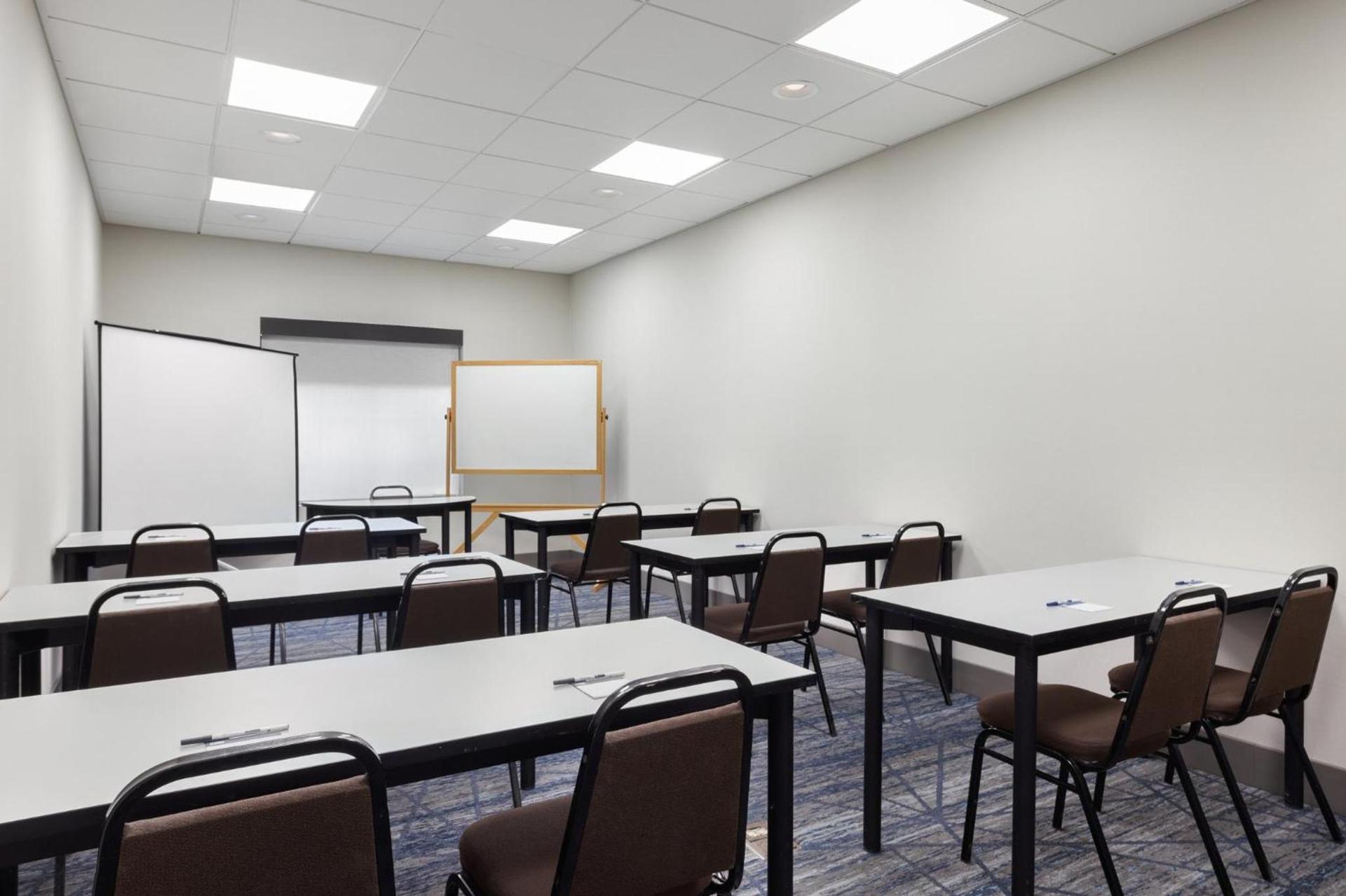 Holiday Inn Express Savannah Airport by IHG photo 29