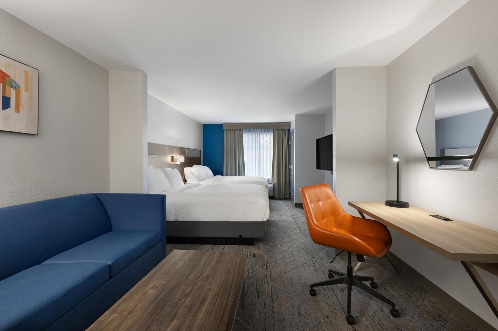 Holiday Inn Express Savannah Airport by IHG photo 56