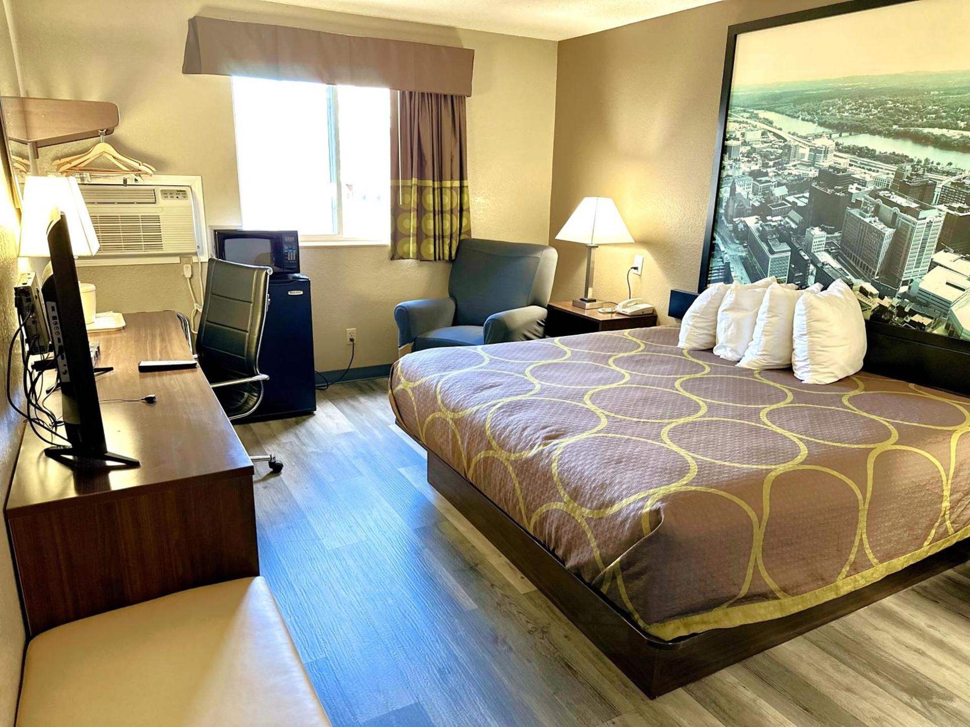 Super 8 by Wyndham Latham - Albany Airport photo 5