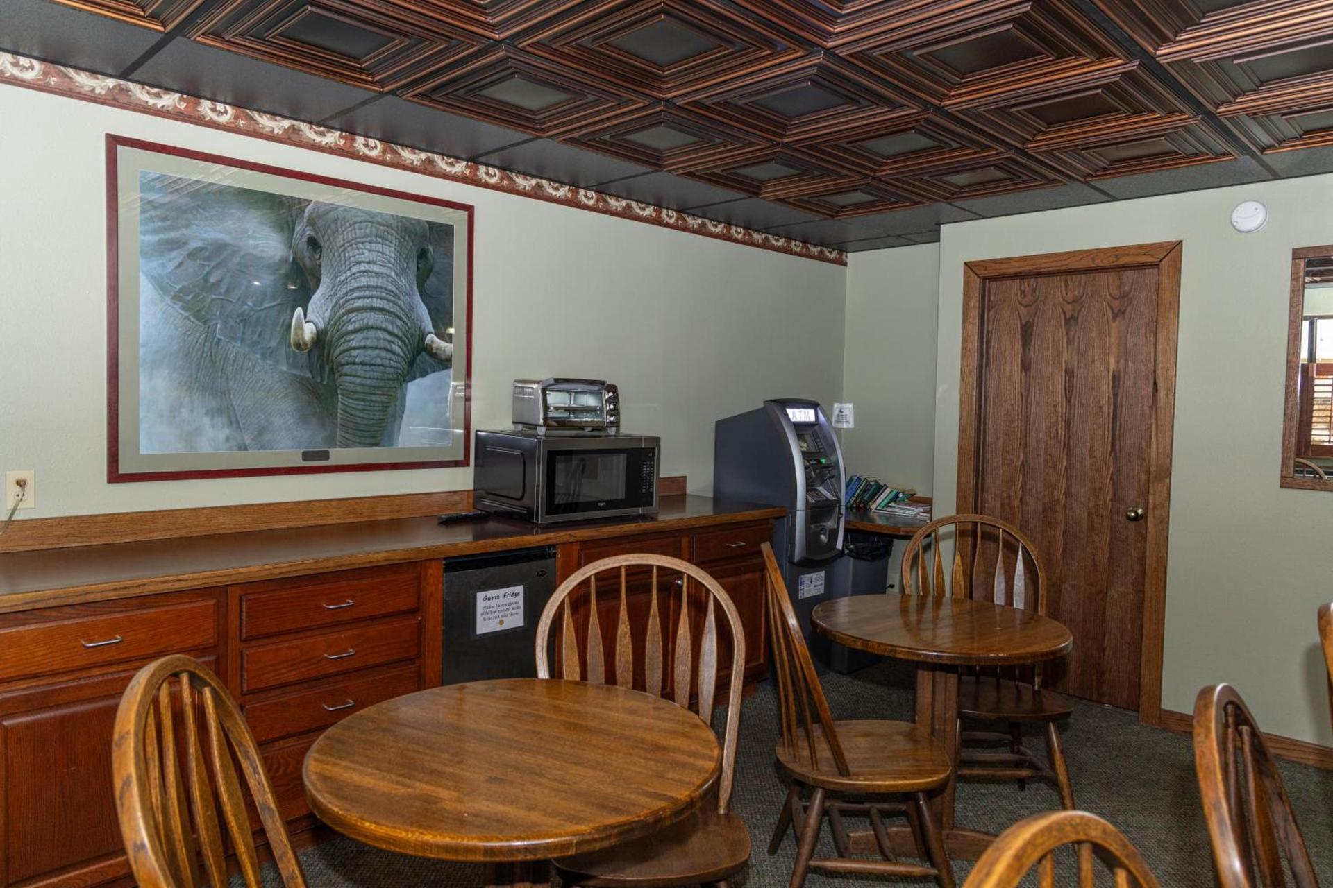 Rocker Inn photo 35