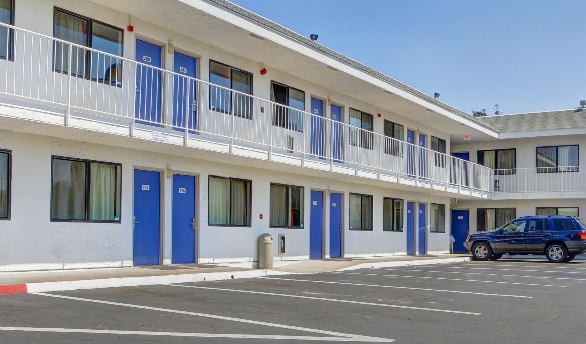 Motel 6-Medford, OR photo 27