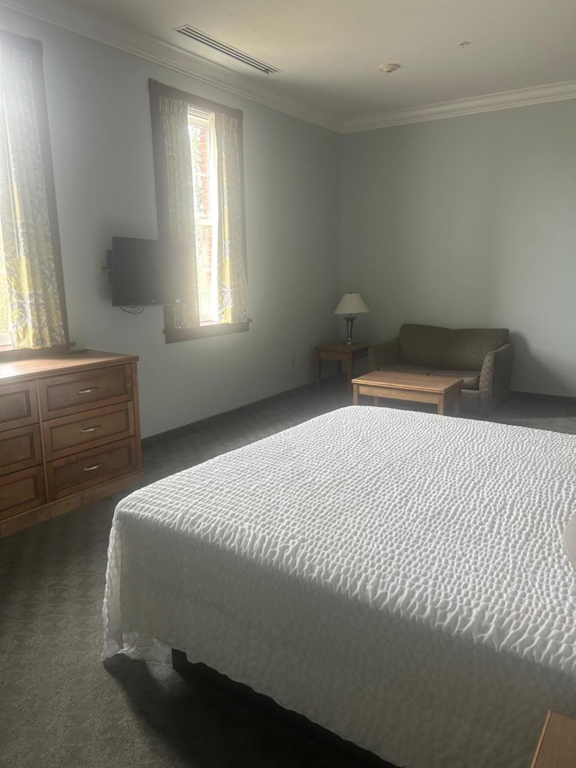 Harbor House Inn photo 6