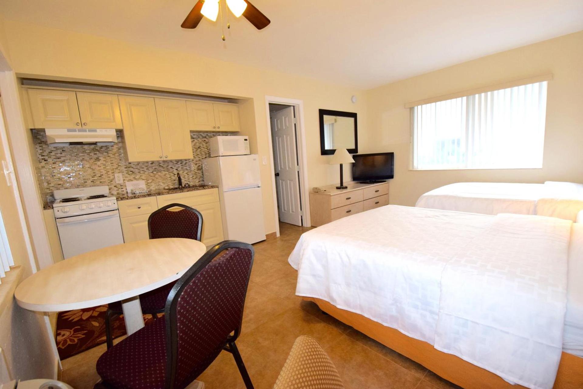 Surf Side Resort photo 57