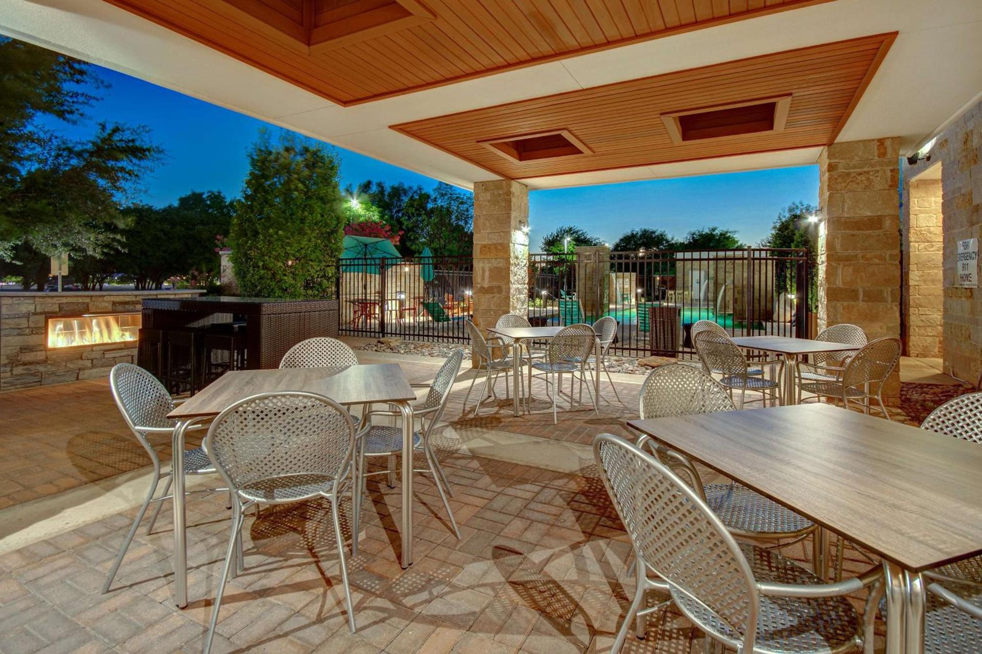 Home2 Suites Dallas-Frisco photo 5
