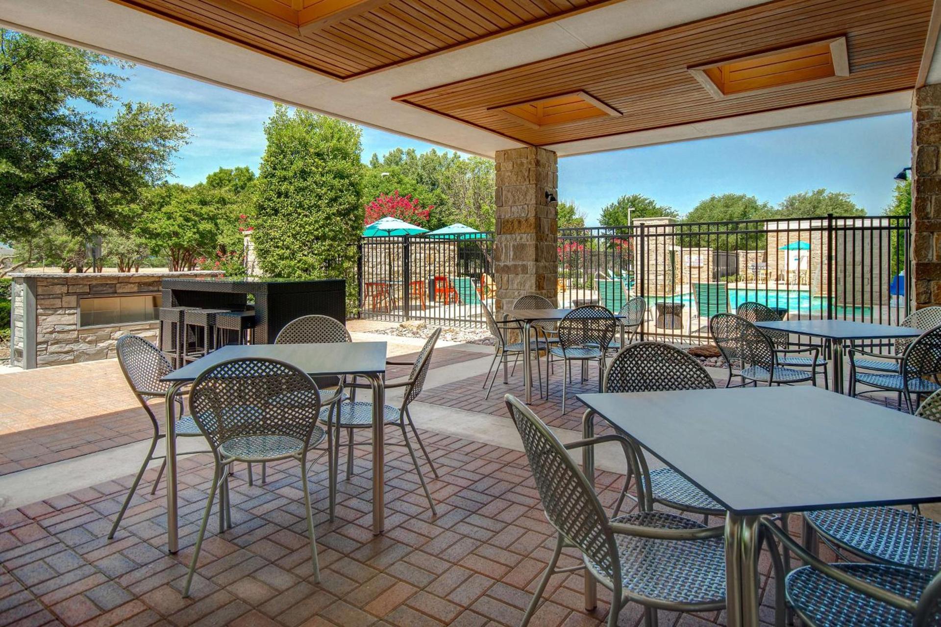 Home2 Suites Dallas-Frisco photo 7