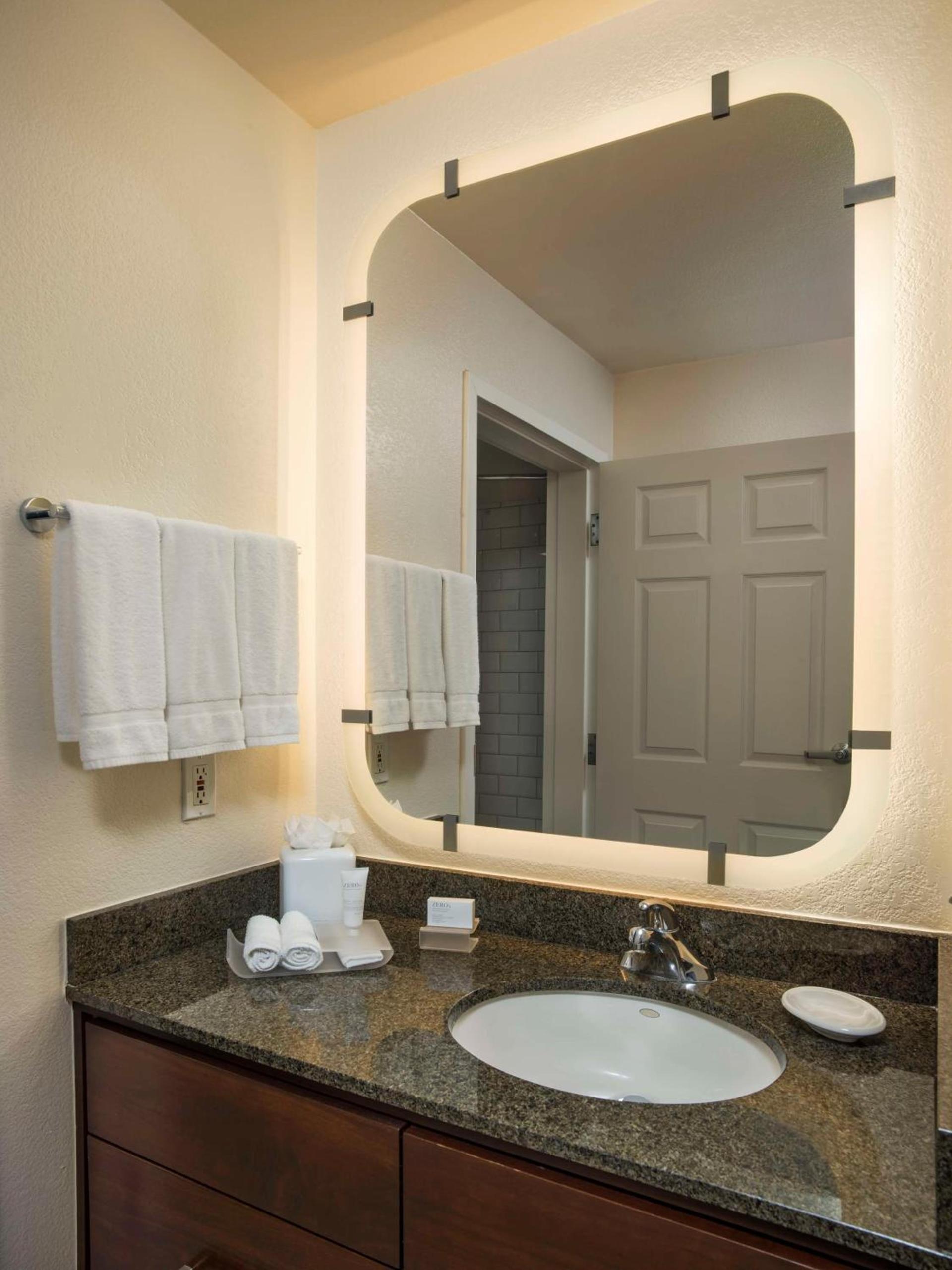 Homewood Suites by Hilton Newark Fremont photo 33