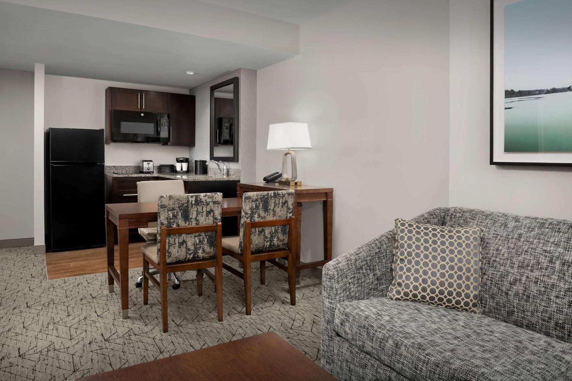 Embassy Suites Springfield photo 50