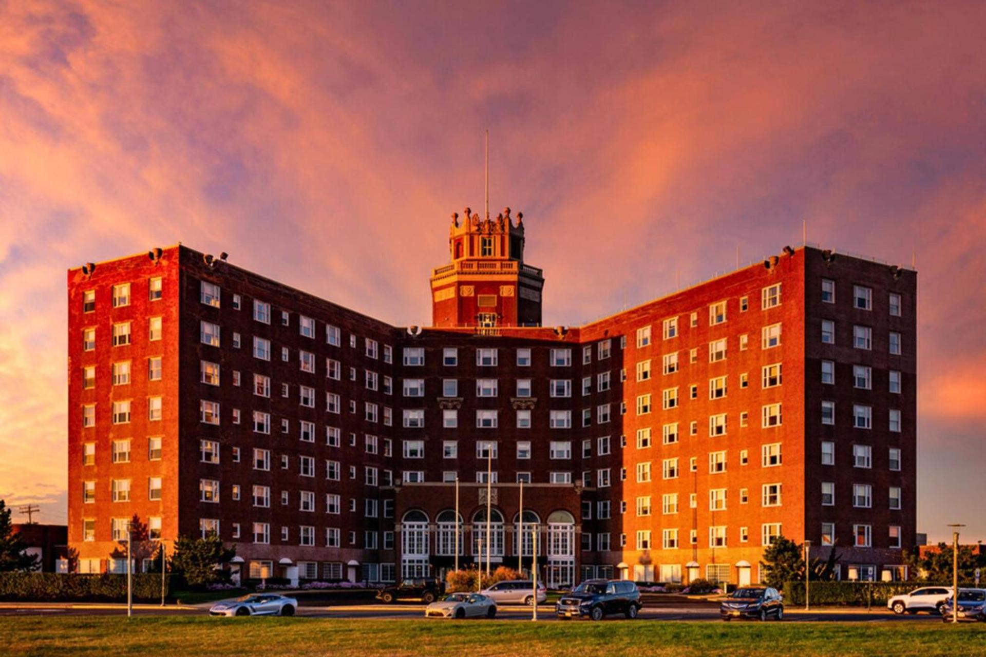 Berkeley Oceanfront Hotel photo 28