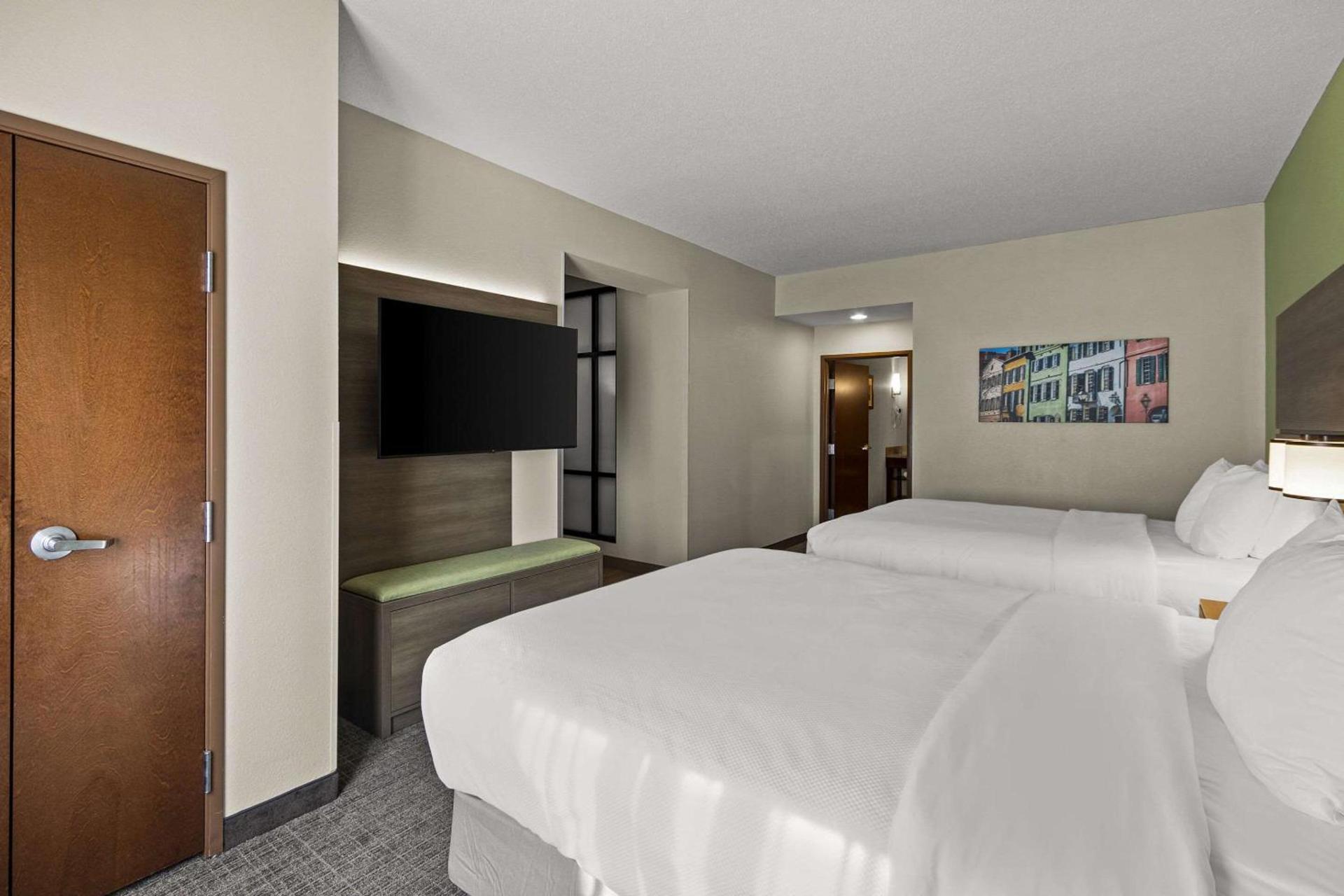 Comfort Suites Charleston West Ashley photo 16