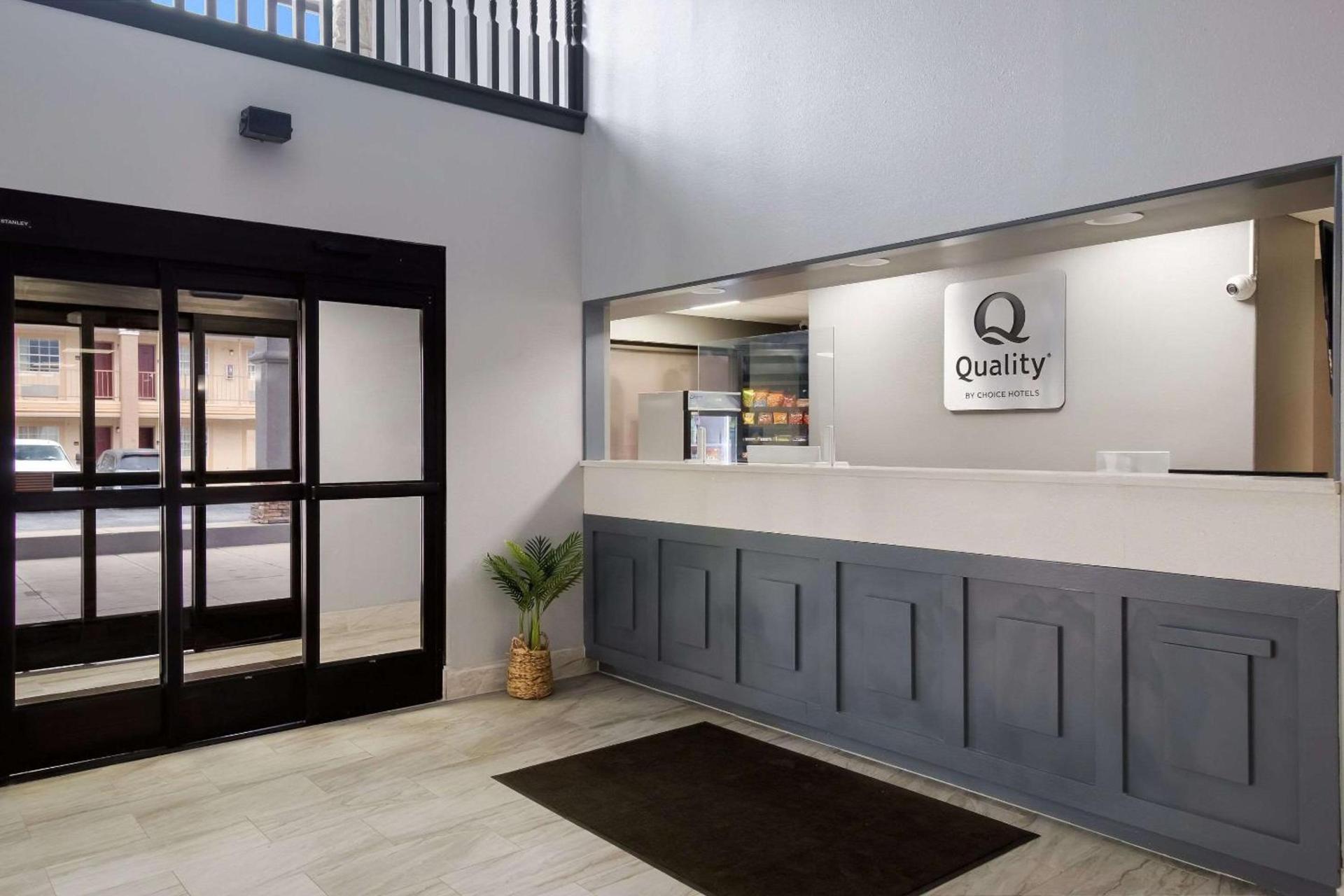 Quality Inn Columbia I-65 — hotel in Columbia