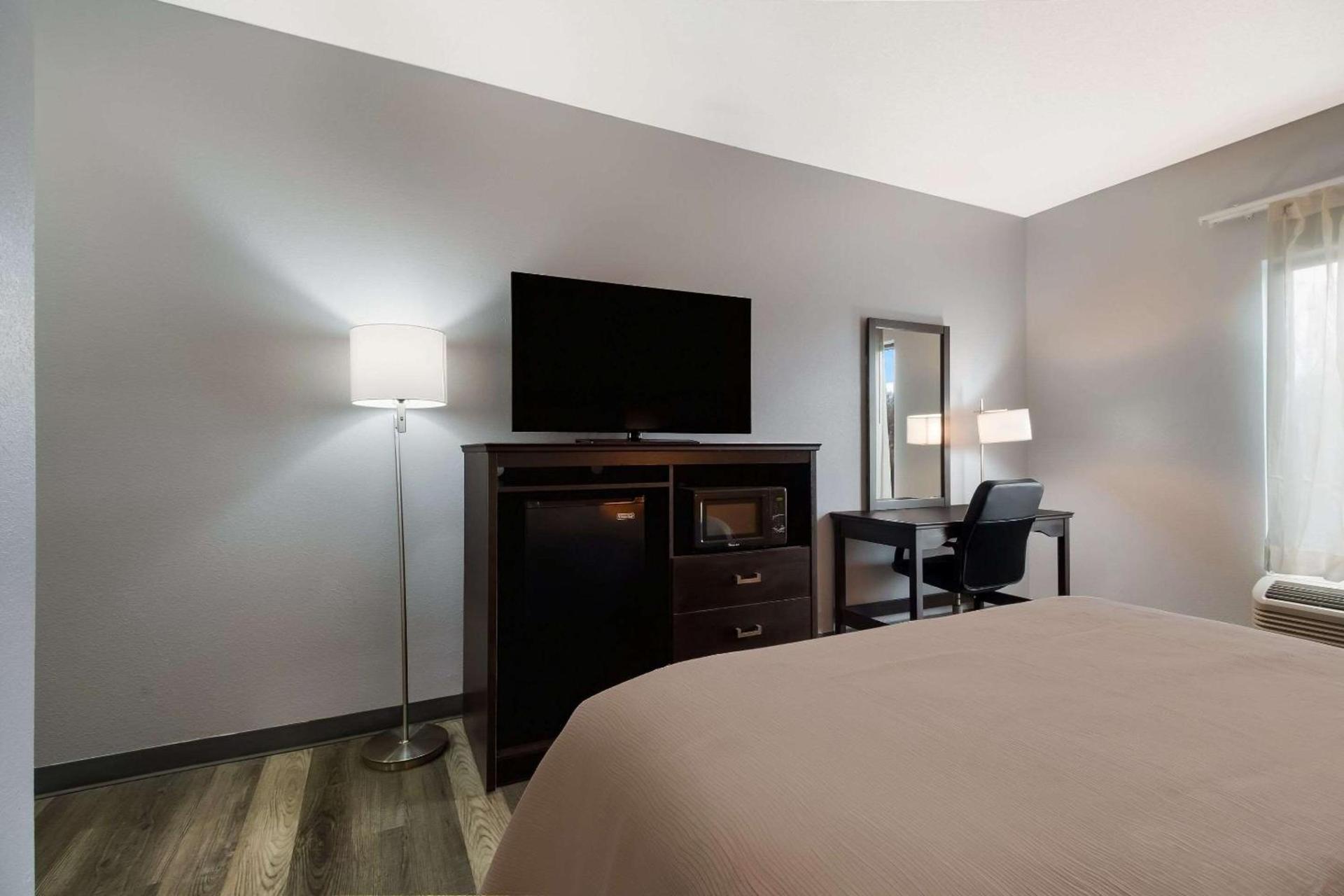 Quality Inn Columbia I-65 photo 22