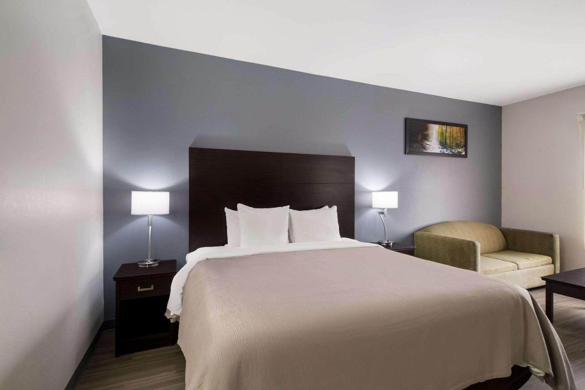 Quality Inn Columbia I-65 photo 13