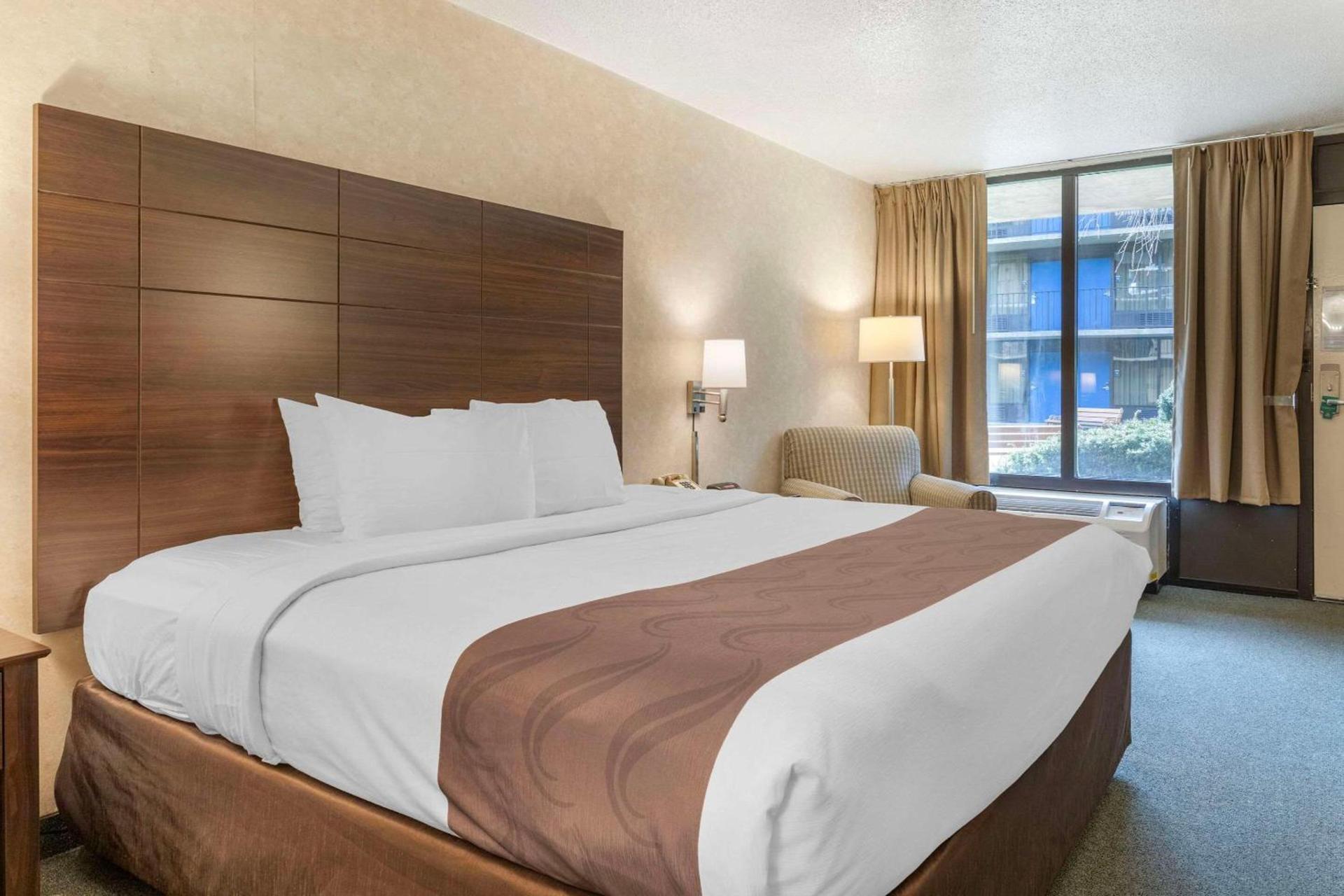 Quality Inn Vienna - Tysons Corner photo 11