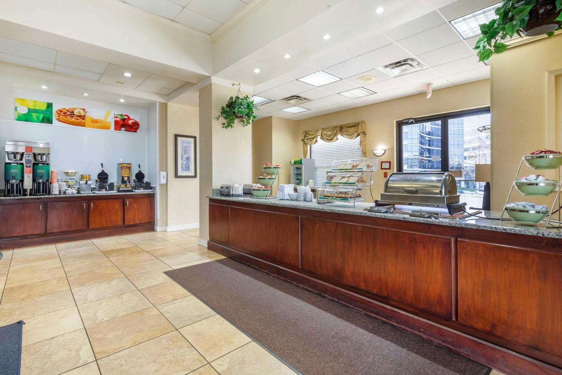 Quality Inn Vienna - Tysons Corner photo 24