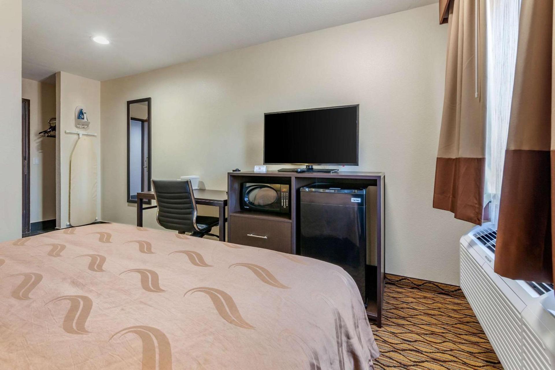 Quality Inn New London photo 6