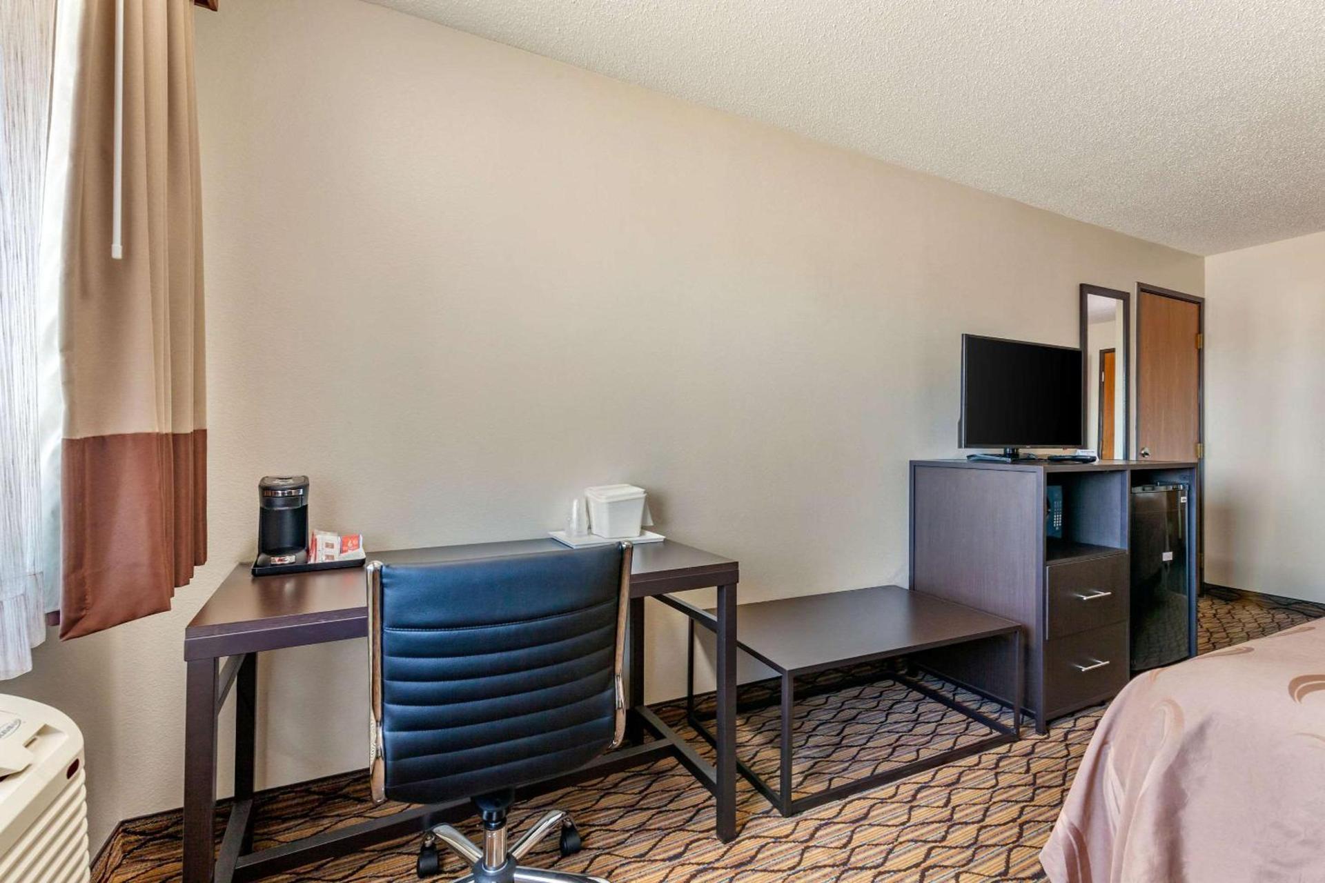 Quality Inn New London photo 19