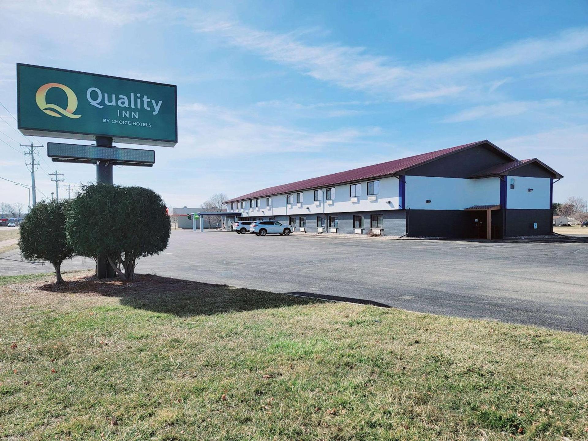 Quality Inn New London photo 1