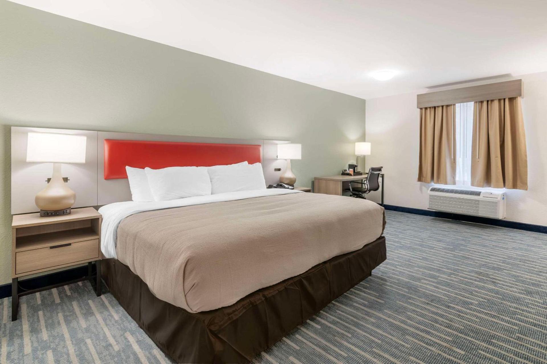 Quality Inn Lebanon - Hanover photo 8