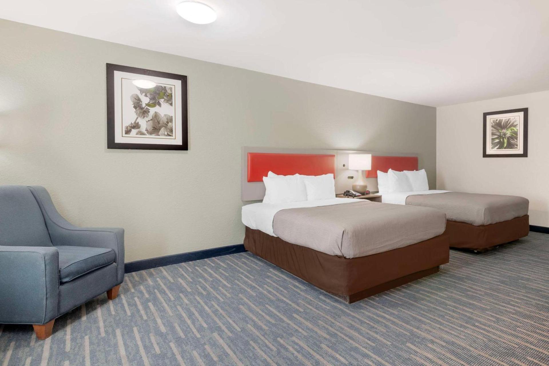 Quality Inn Lebanon - Hanover photo 15
