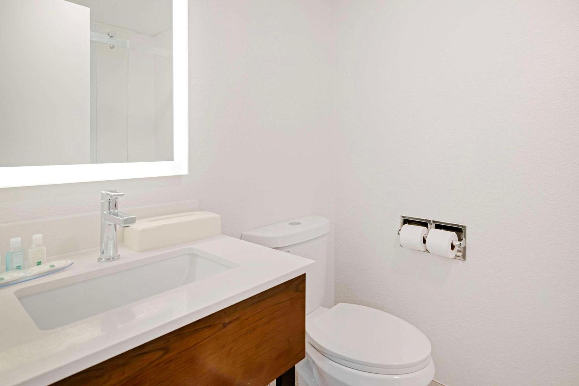 Quality Inn Lebanon - Hanover photo 18