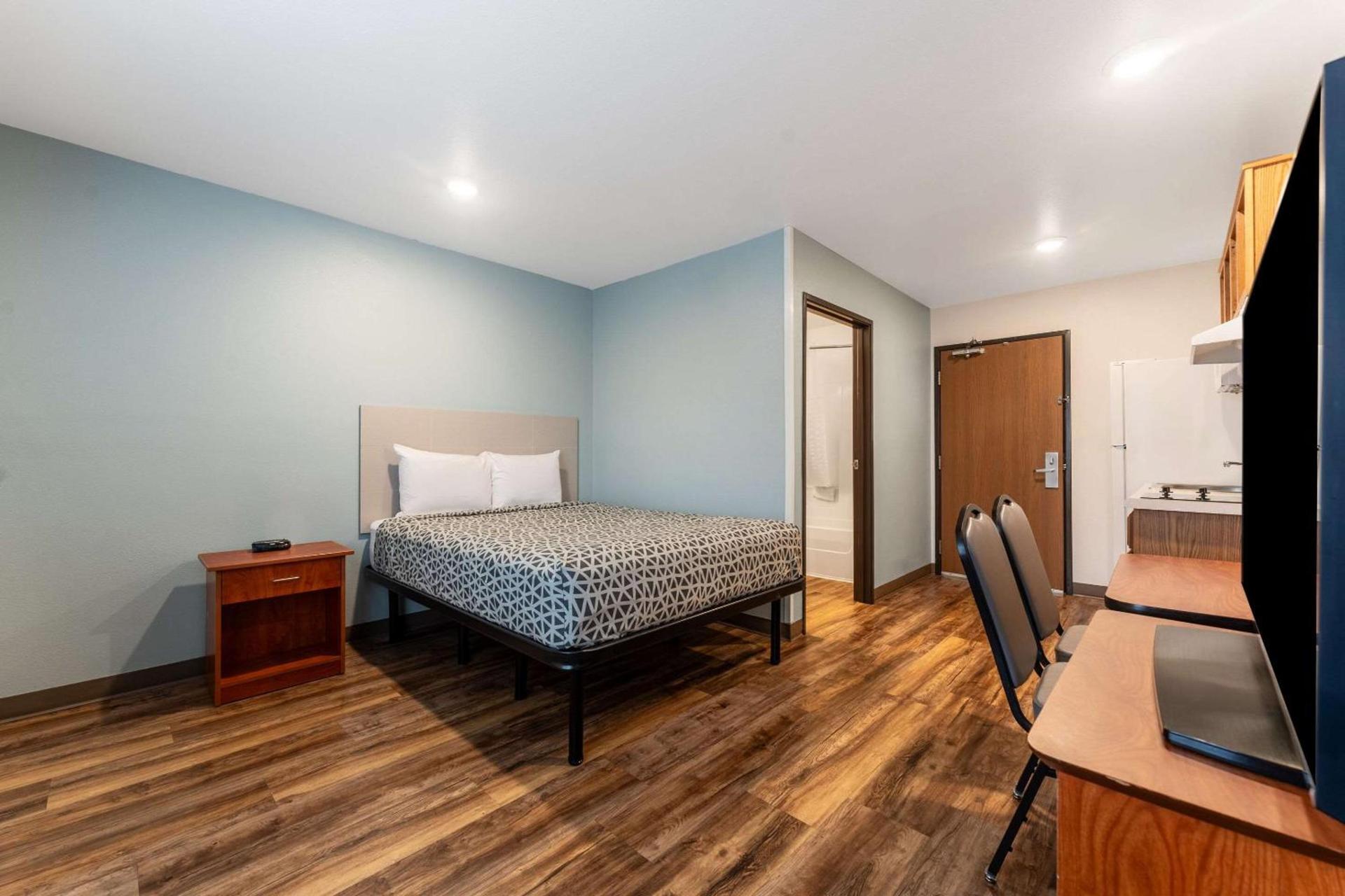 WoodSpring Suites Augusta Fort Eisenhower photo 19