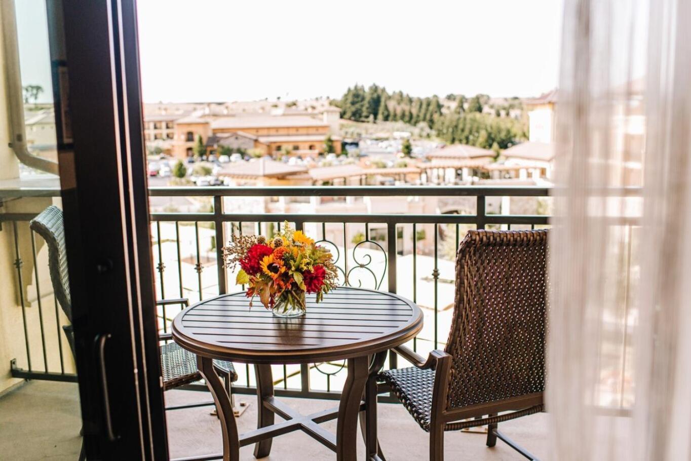 Grand Reserve at The Meritage photo 6