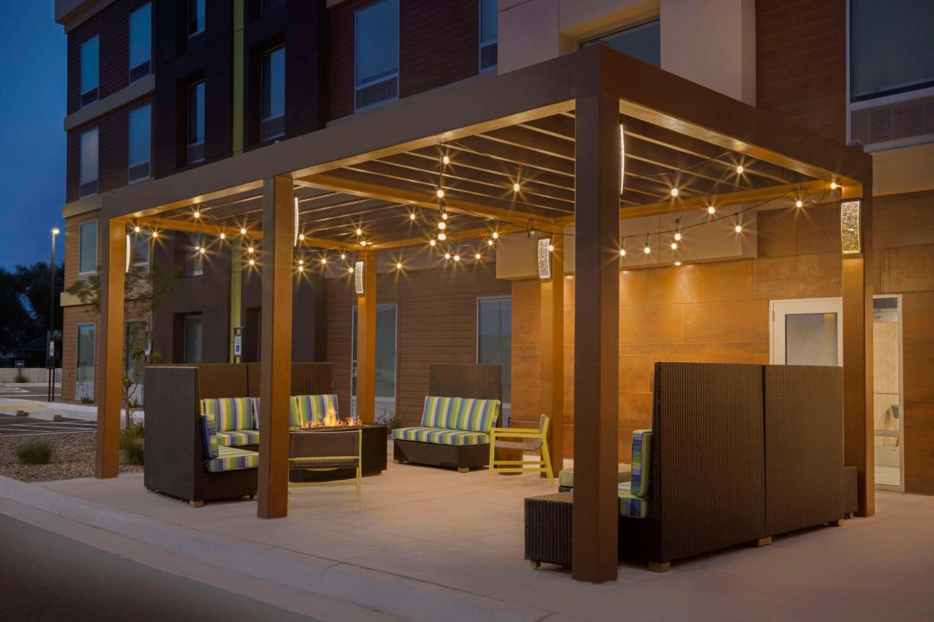 Home2 Suites By Hilton Clovis photo 4