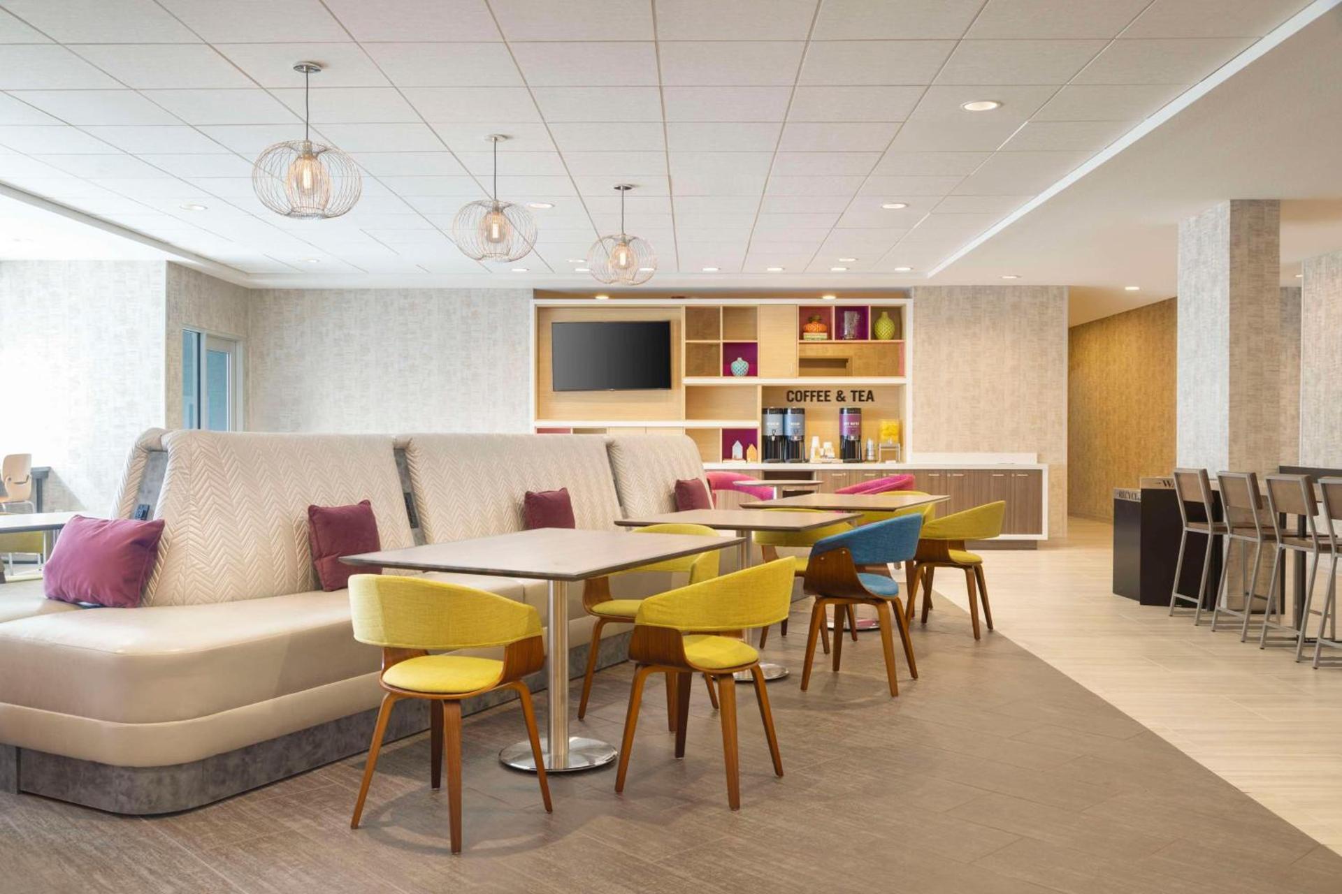 Home2 Suites By Hilton Clovis photo 13