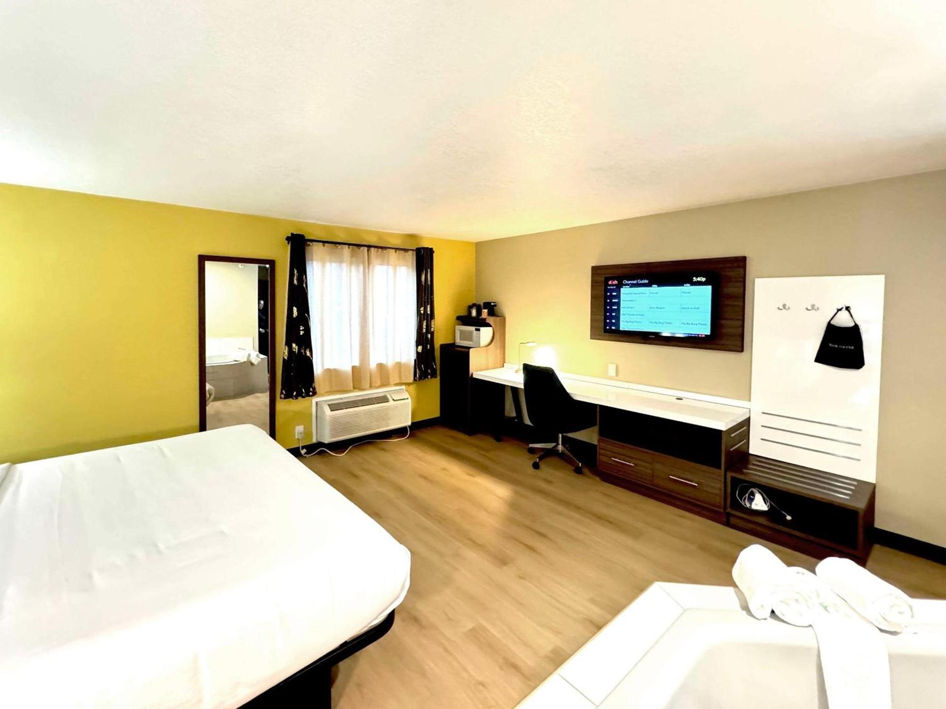 Quality Inn & Suites Willows photo 10