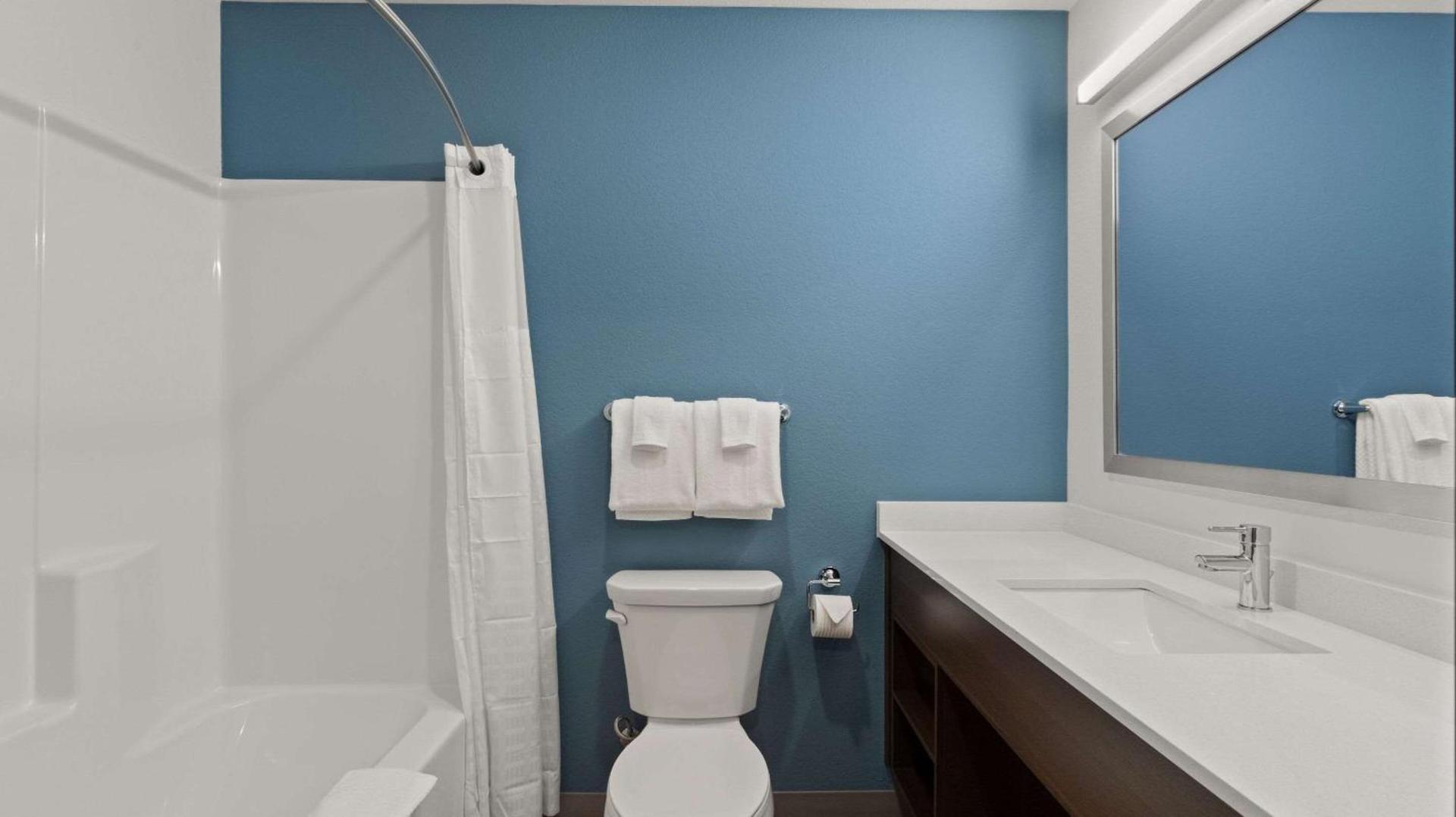 WoodSpring Suites Greeley photo 24