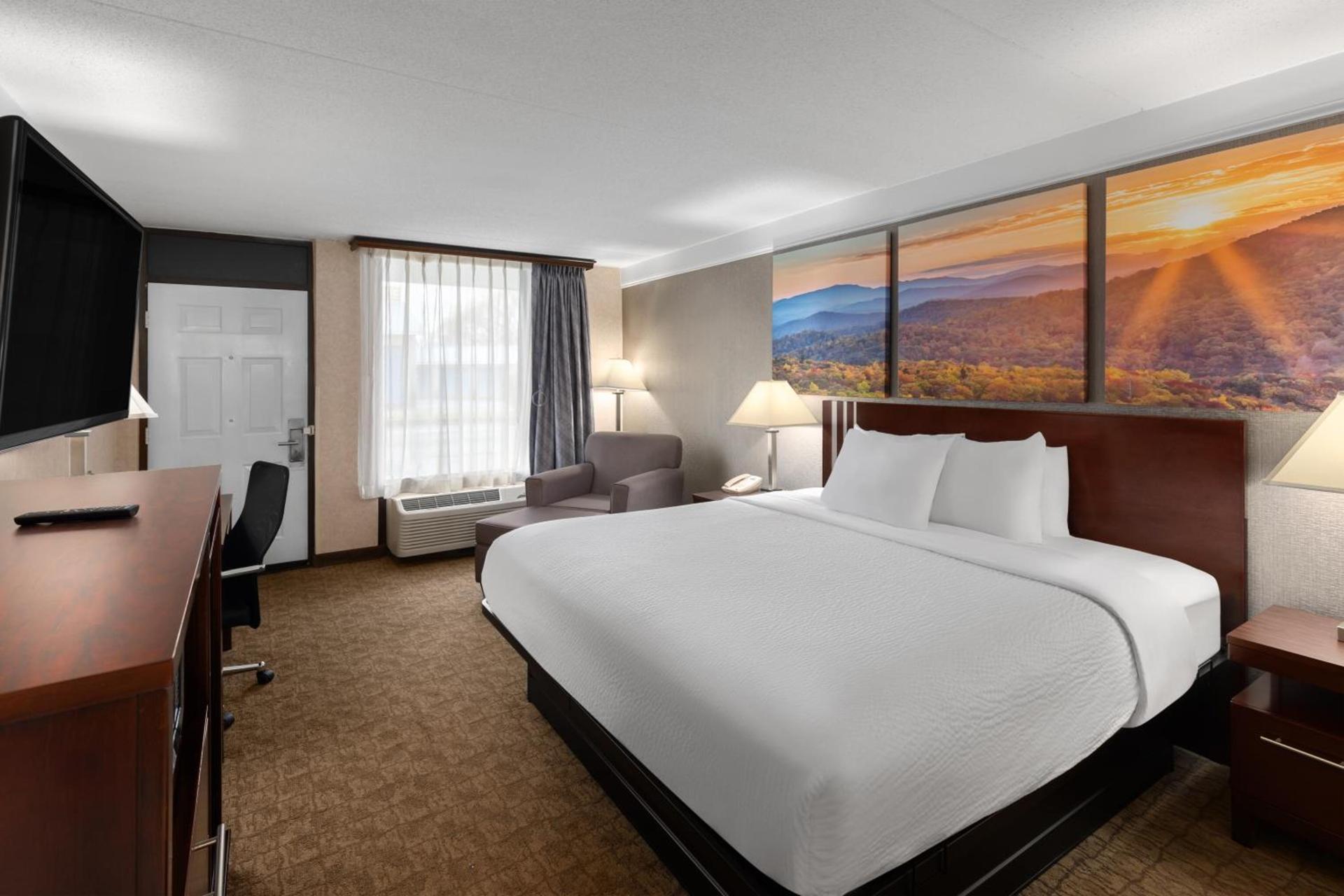 Days Inn by Wyndham Columbia Kentucky photo 57