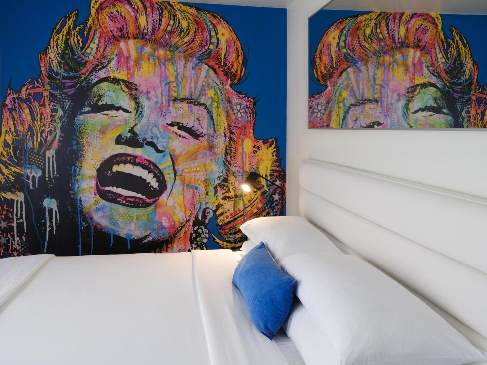 Jupiter Hotel photo 22