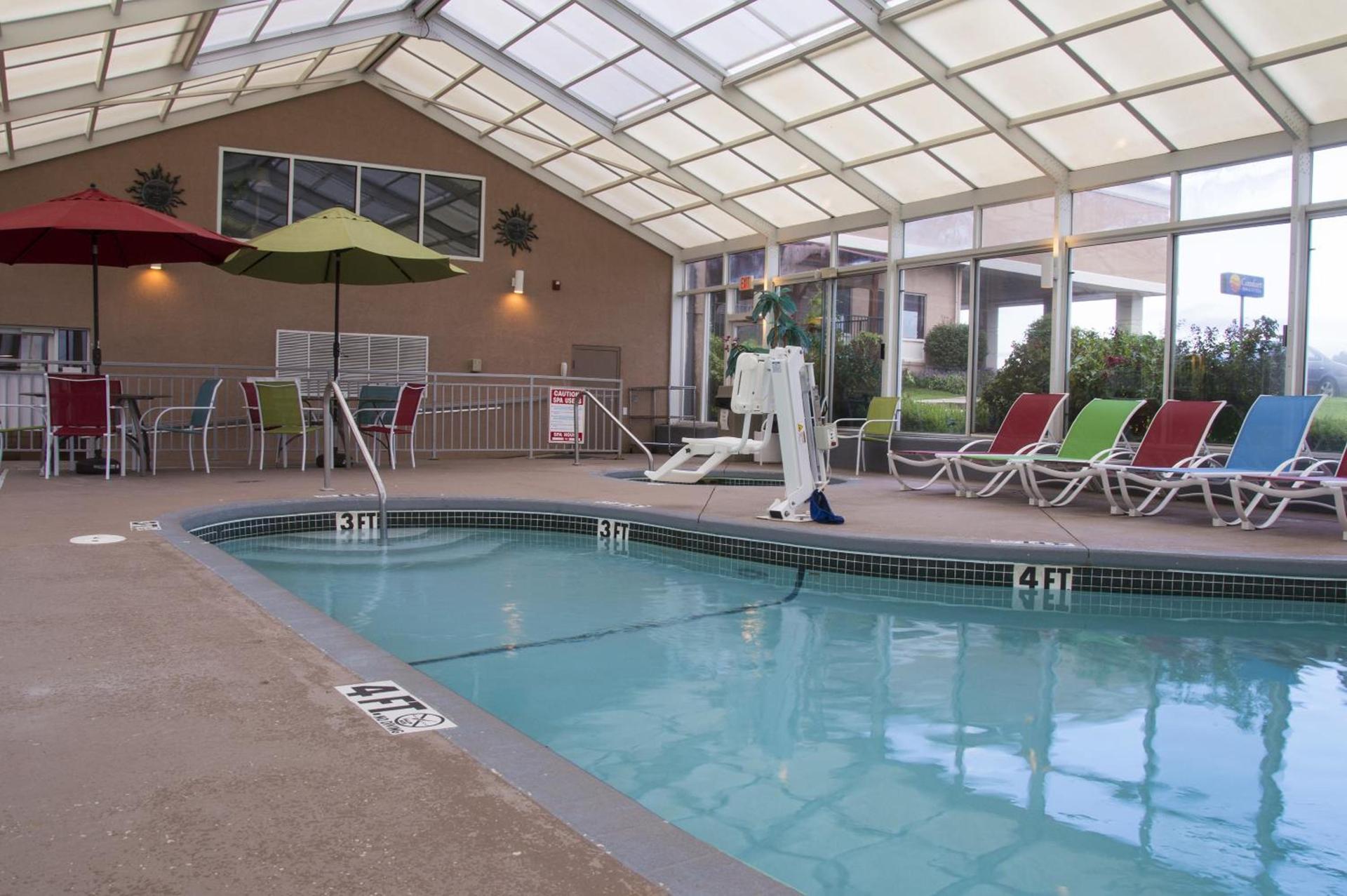 Lamplighter Inn and Suites - North photo 29