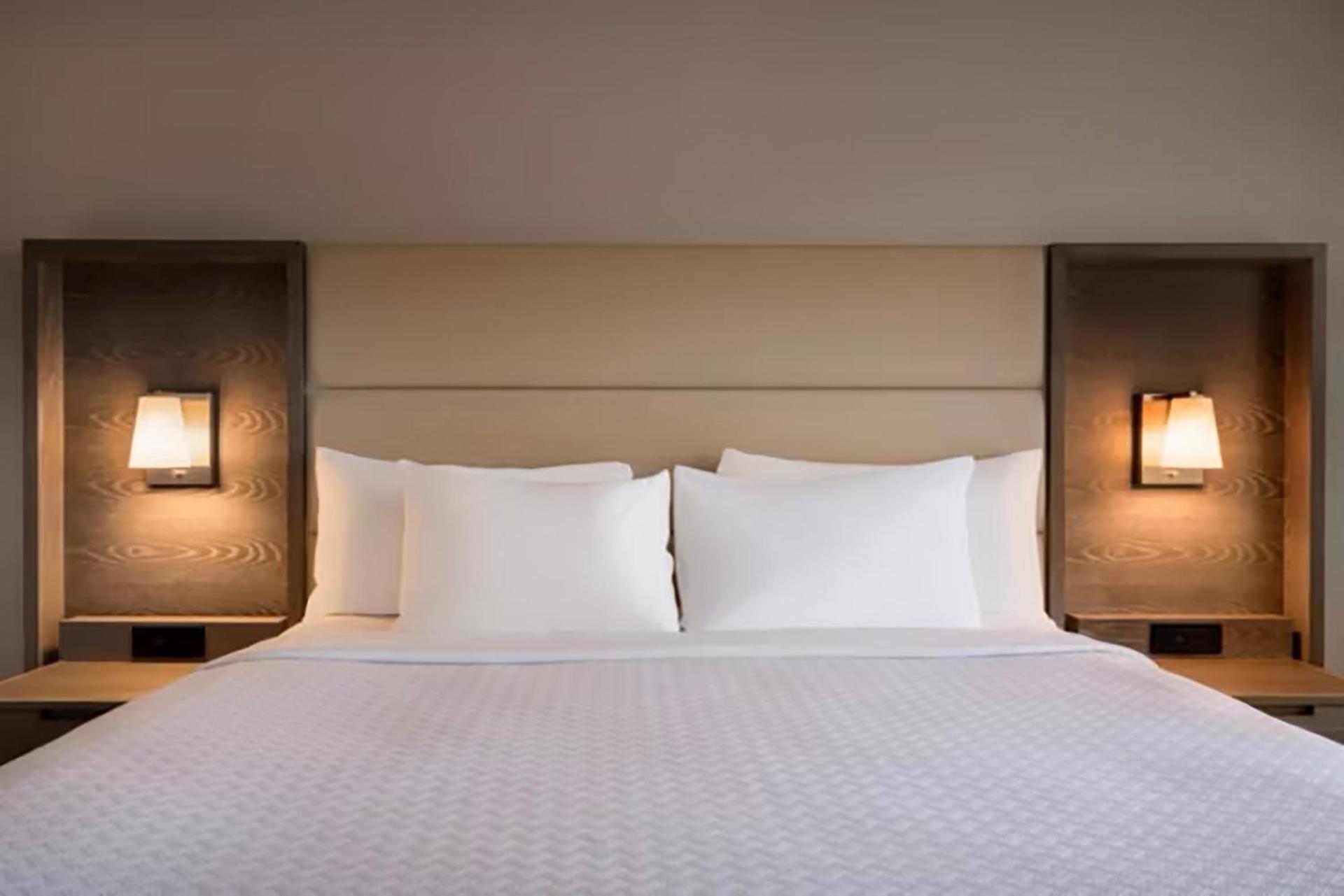 Crowne Plaza Englewood by IHG photo 32