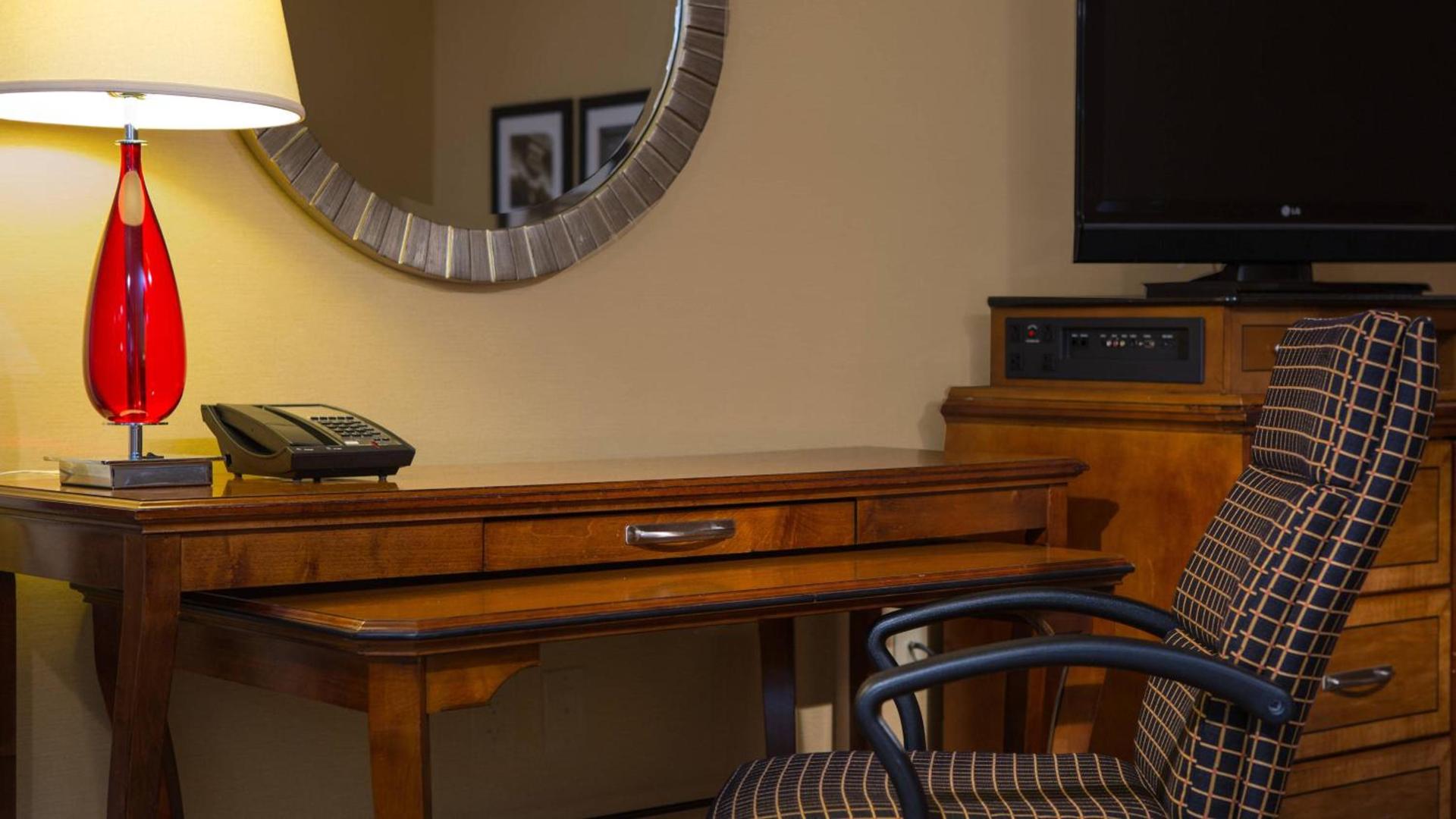 Baltimore Marriott Inner Harbor at Camden Yards photo 8