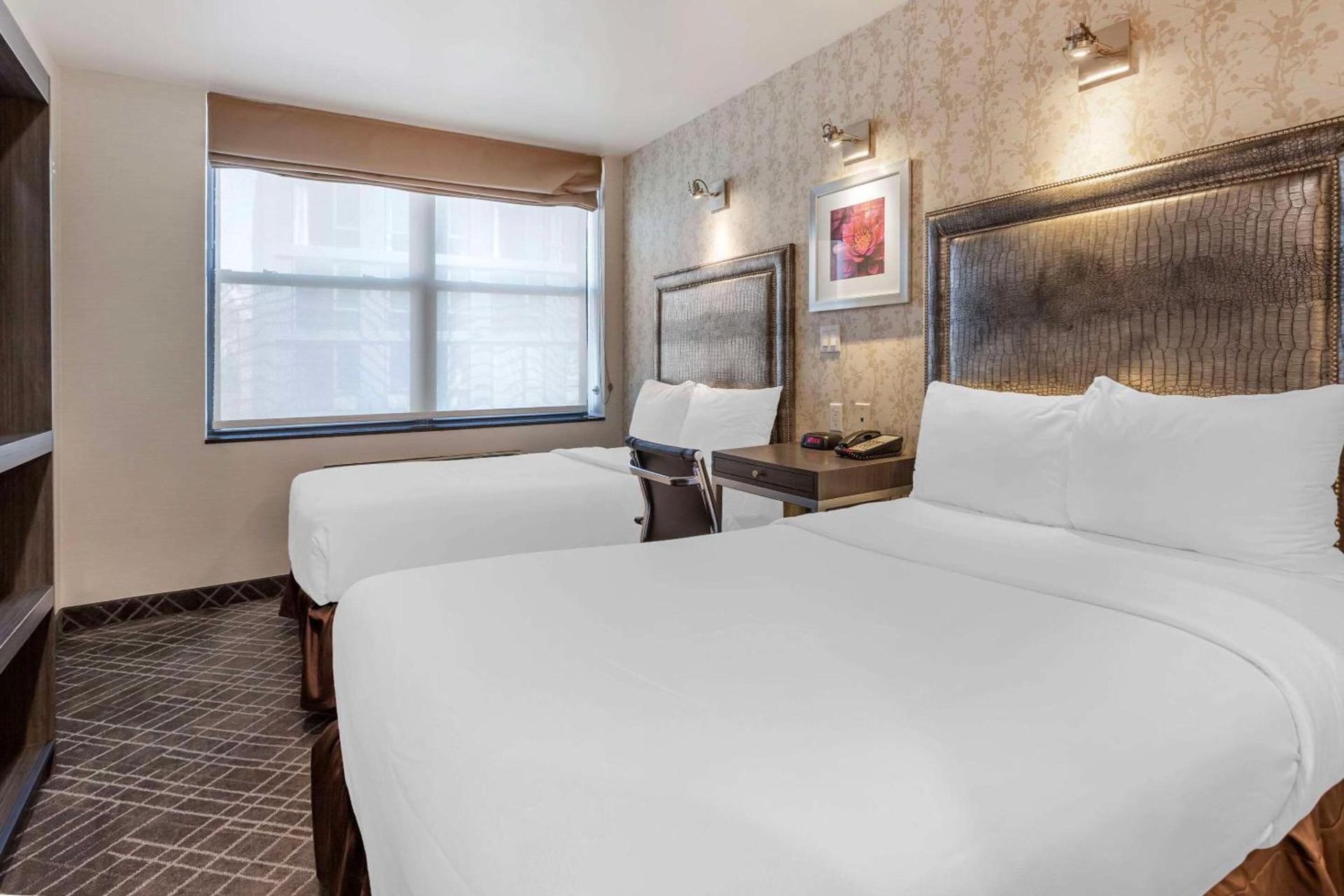 Times Square West Hotel, BW Signature Collection photo 13