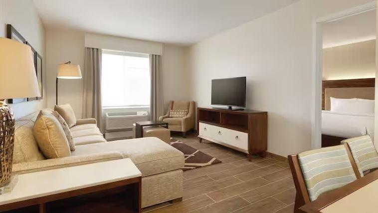 Homewood Suites By Hilton Fremont photo 2