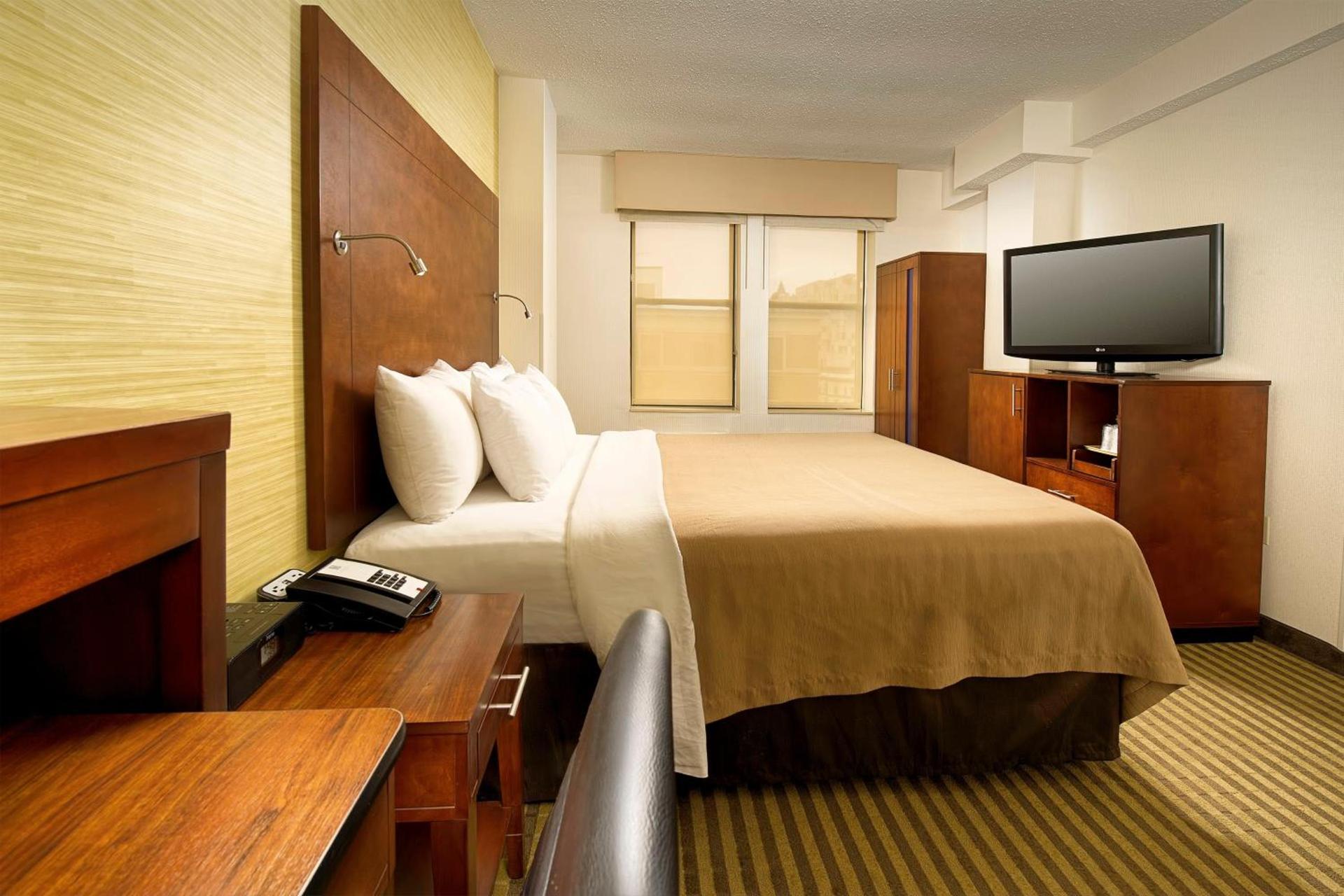 Comfort Inn Downtown DC-Convention Center photo 17