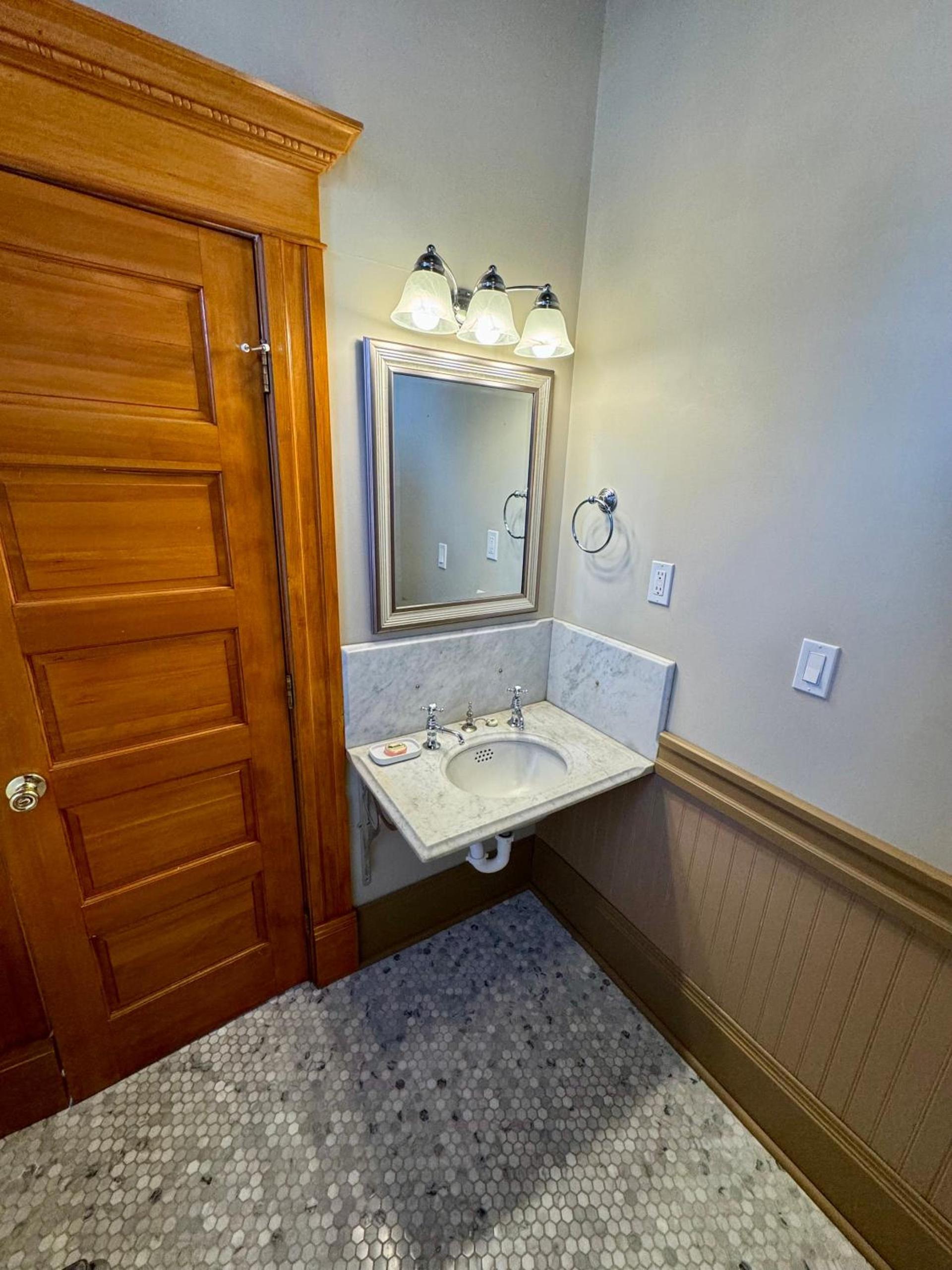 Cripple Creek Hospitality House photo 55