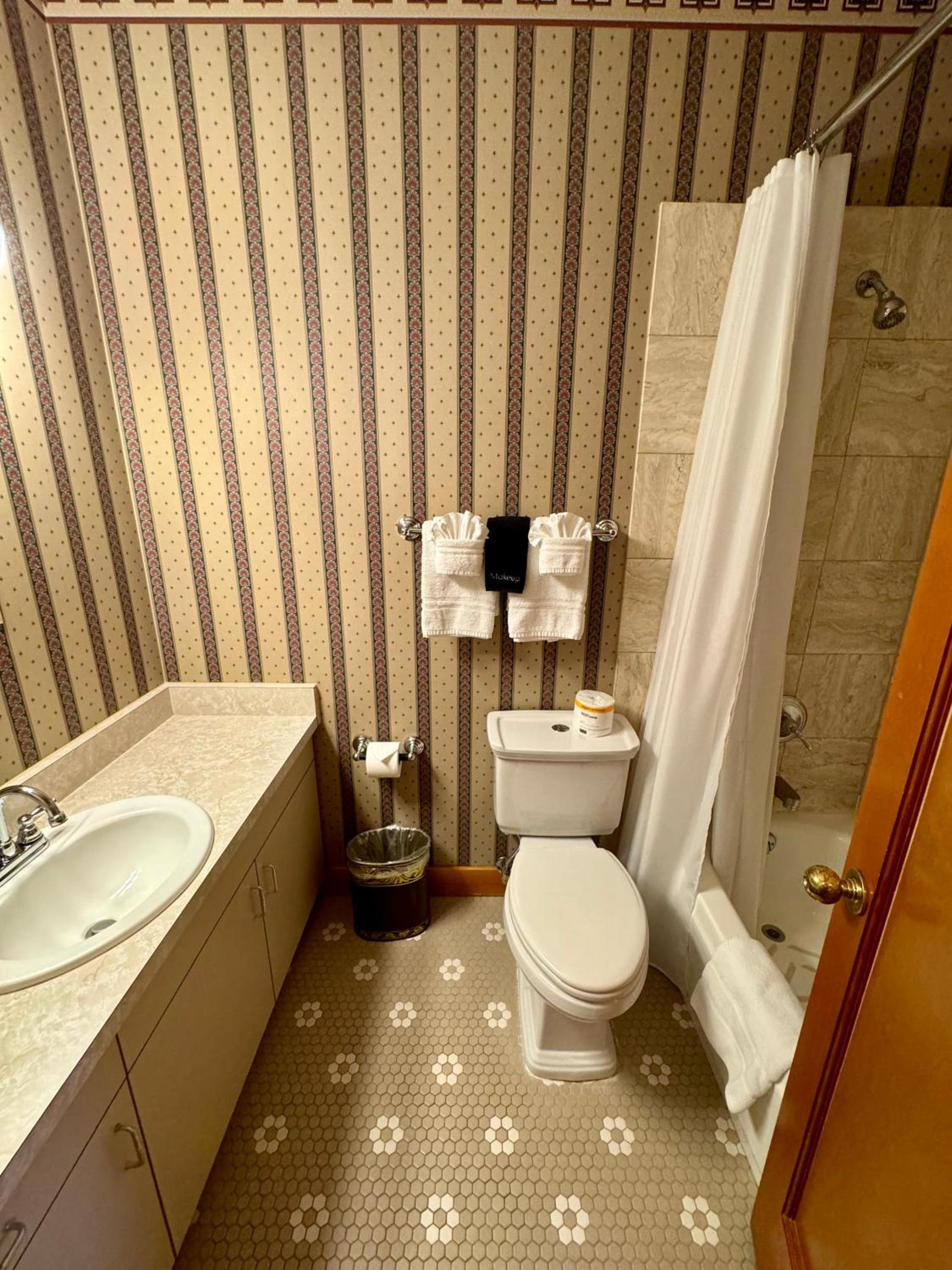 Cripple Creek Hospitality House photo 59