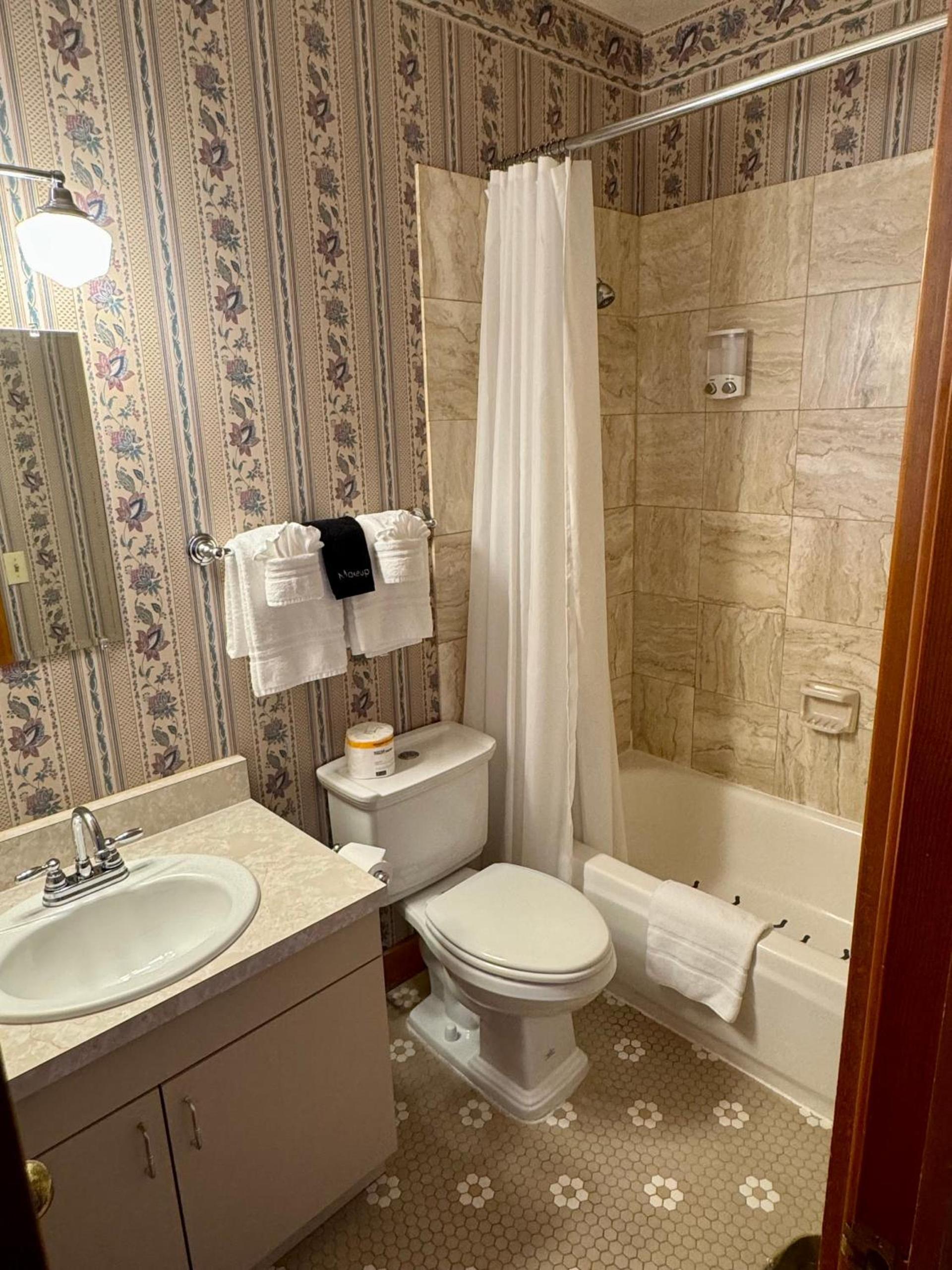 Cripple Creek Hospitality House photo 61