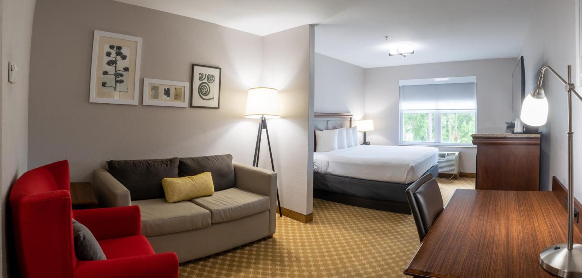 Country Inn & Suites by Radisson, Wilmington, NC photo 76