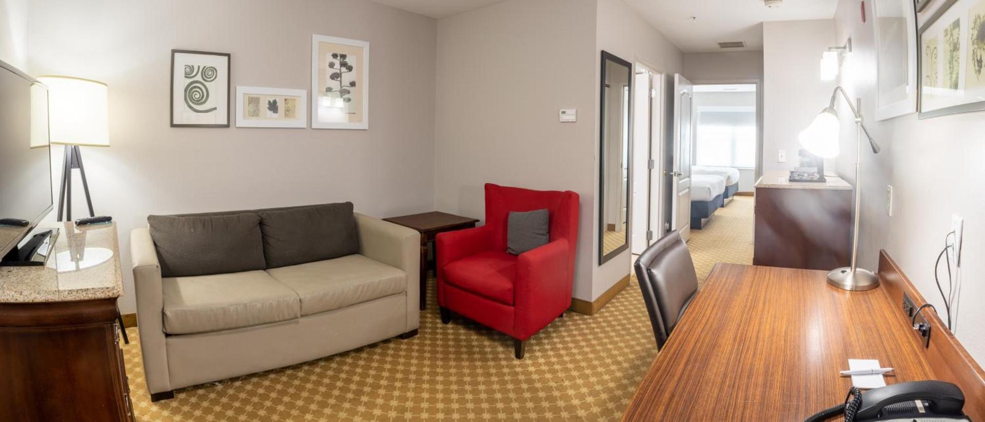 Country Inn & Suites by Radisson, Wilmington, NC photo 85