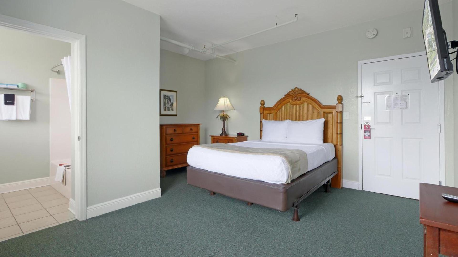 Crystal Bay Historic Hotel photo 45