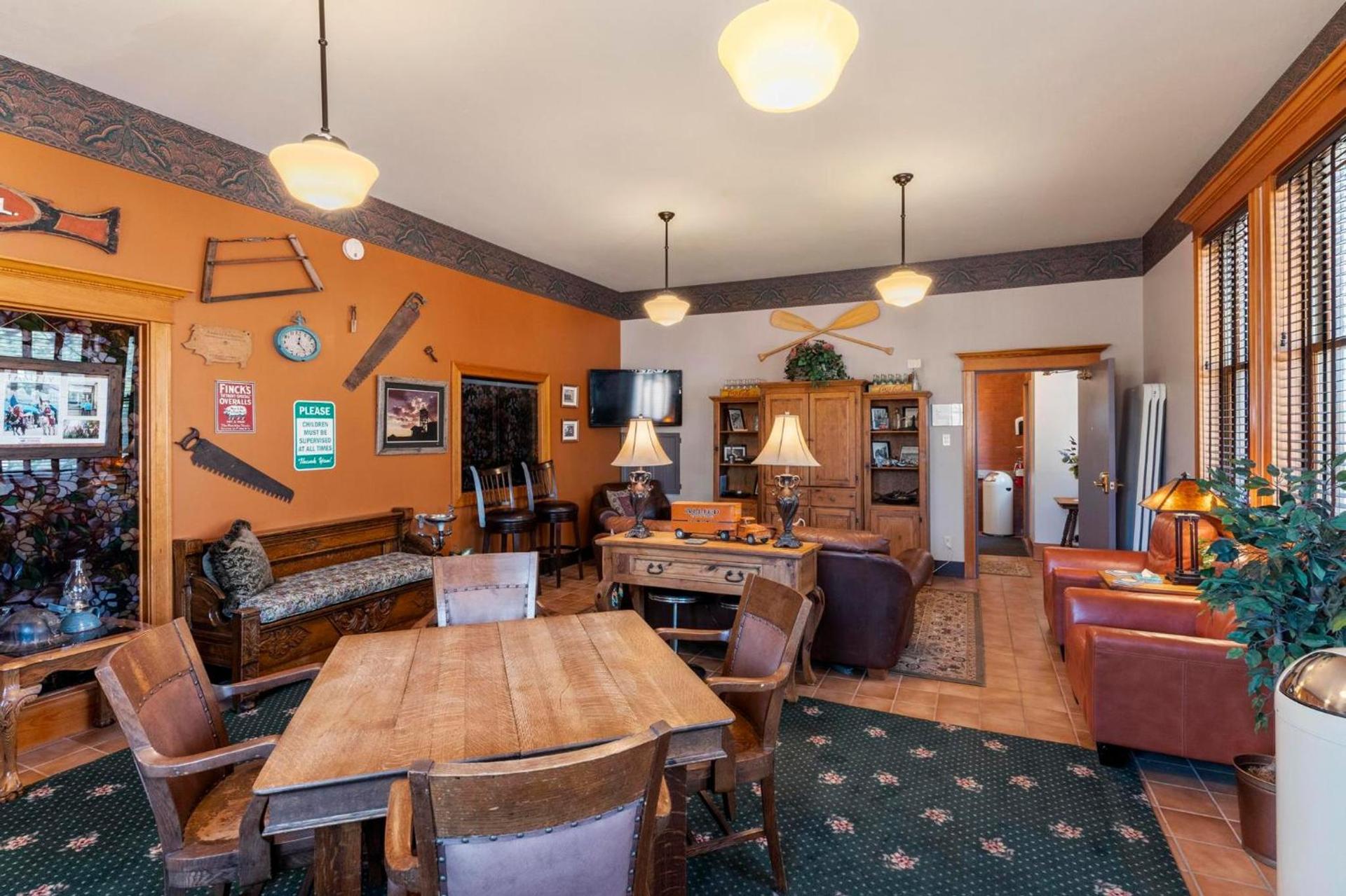 Cripple Creek Hospitality House photo 27