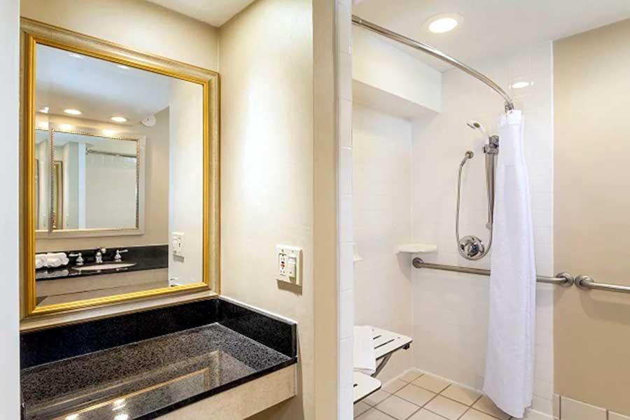 Concord Plaza Hotel photo 4
