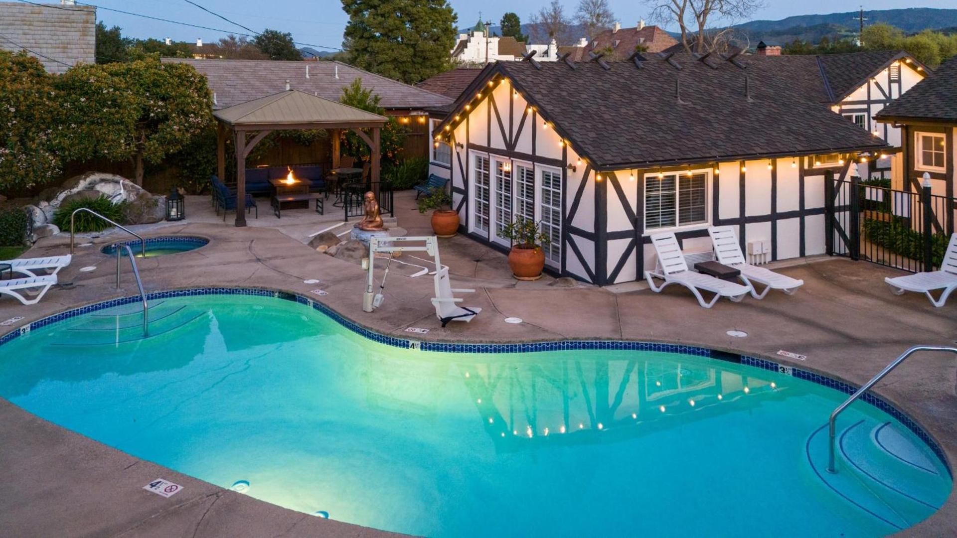 Solvang Inn & Cottages photo 24