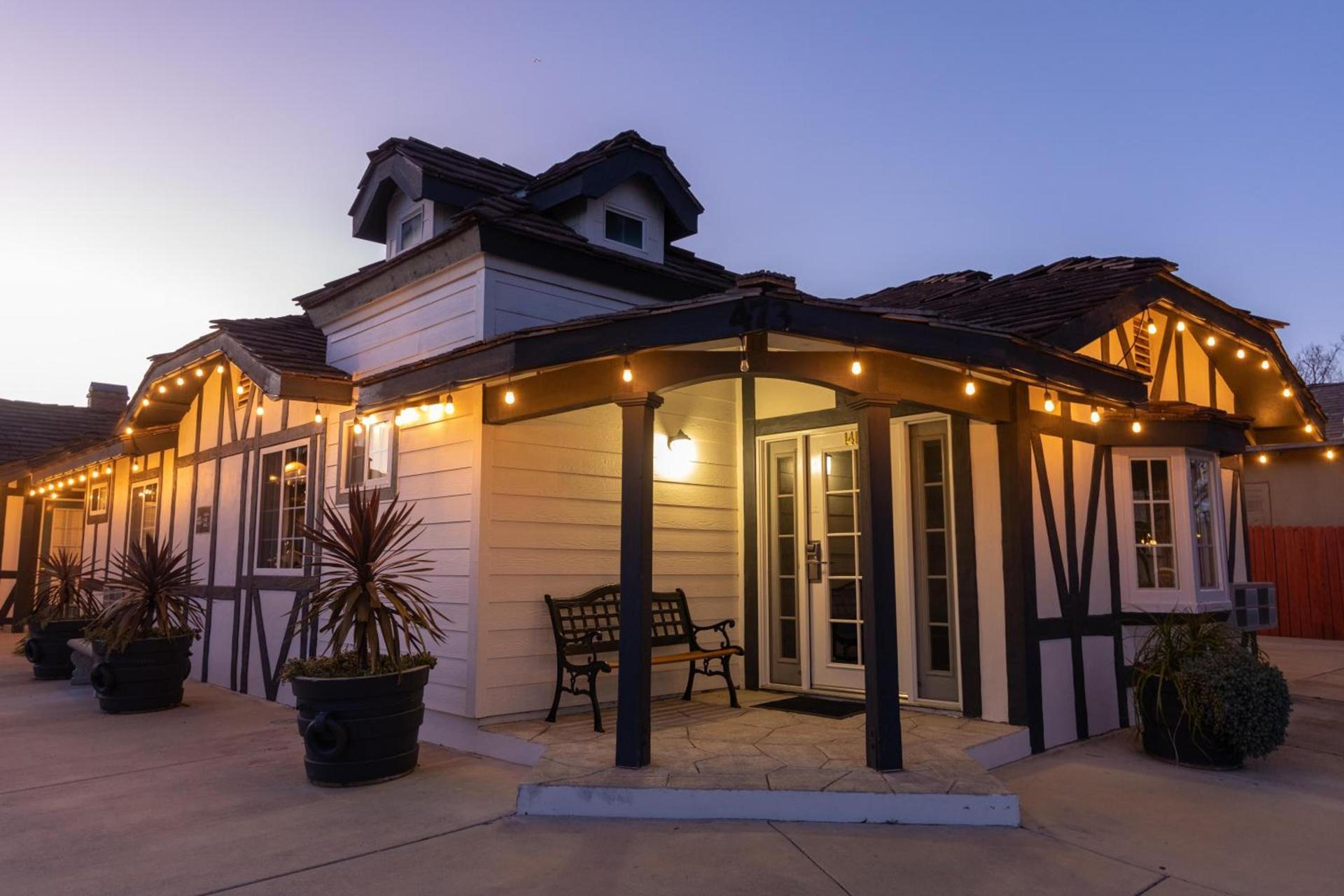Solvang Inn & Cottages photo 30