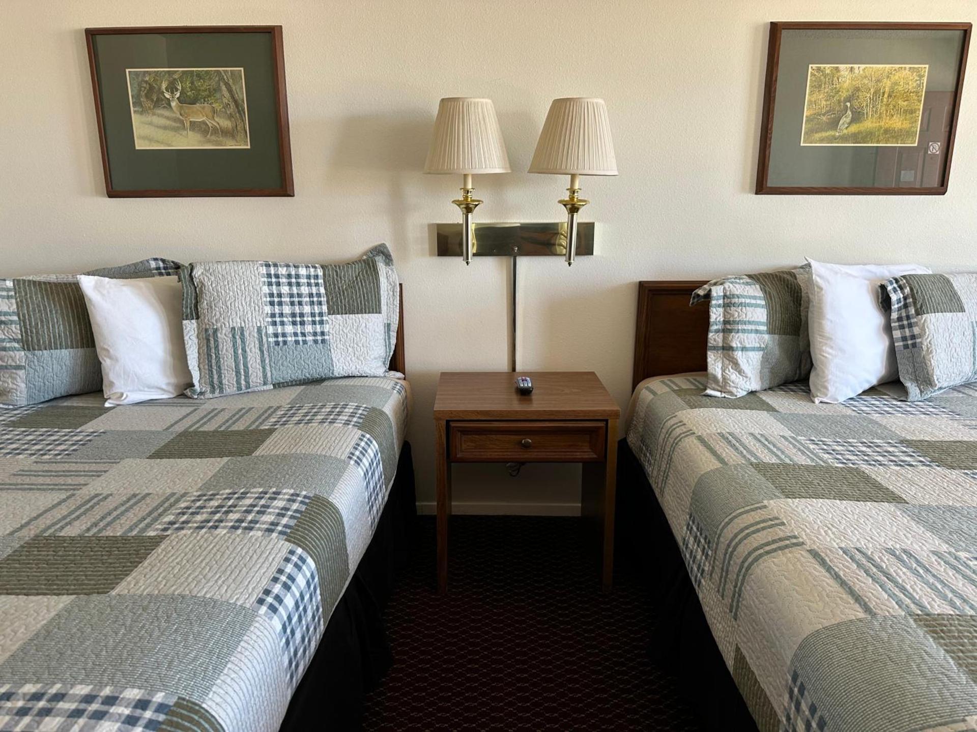 Windcrest Inn and Suites photo 24