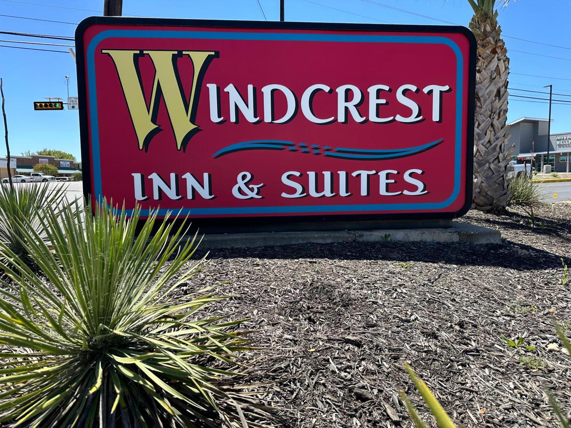 Windcrest Inn and Suites photo 33